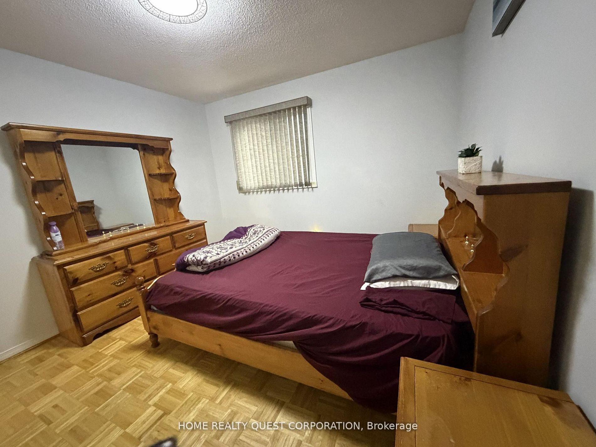 1722 Princelea Place Room B, Mississauga, ON L5M 3R4 photo 4