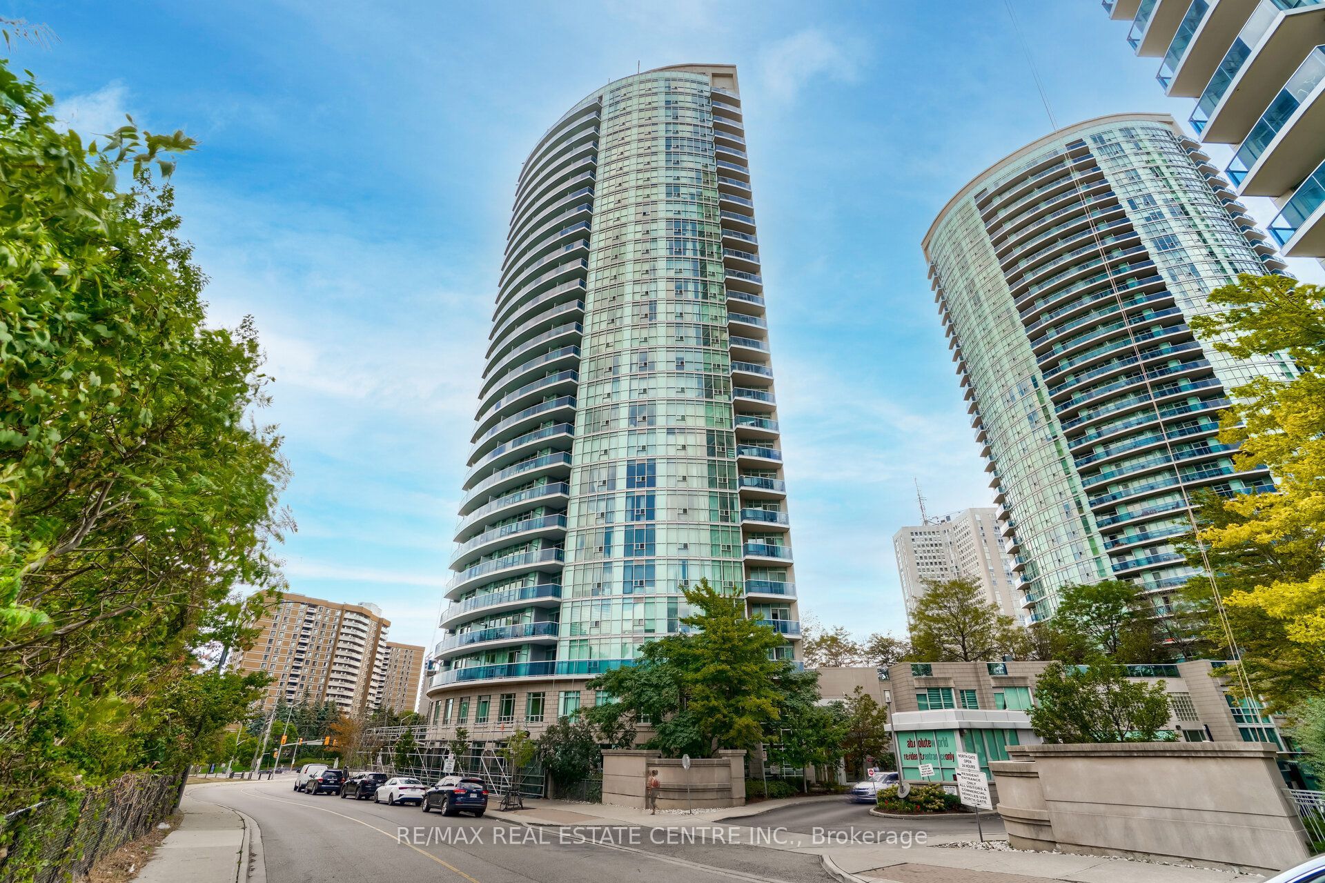 90 Absolute Avenue 205, Mississauga, ON L4Z 0A3