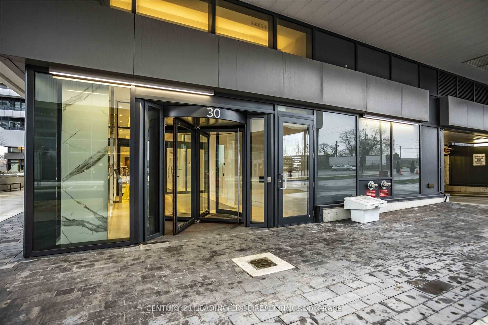 30 Shore Breeze Drive 2614, Toronto, ON M8V 0J1 photo 2