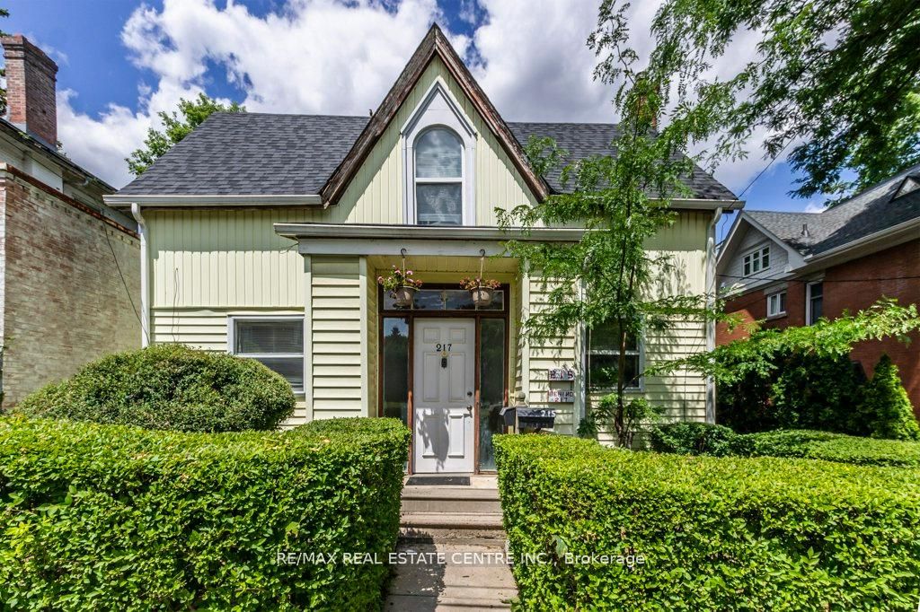 215-217 Queen Street, Milton, ON L9T 1K3 photo 4