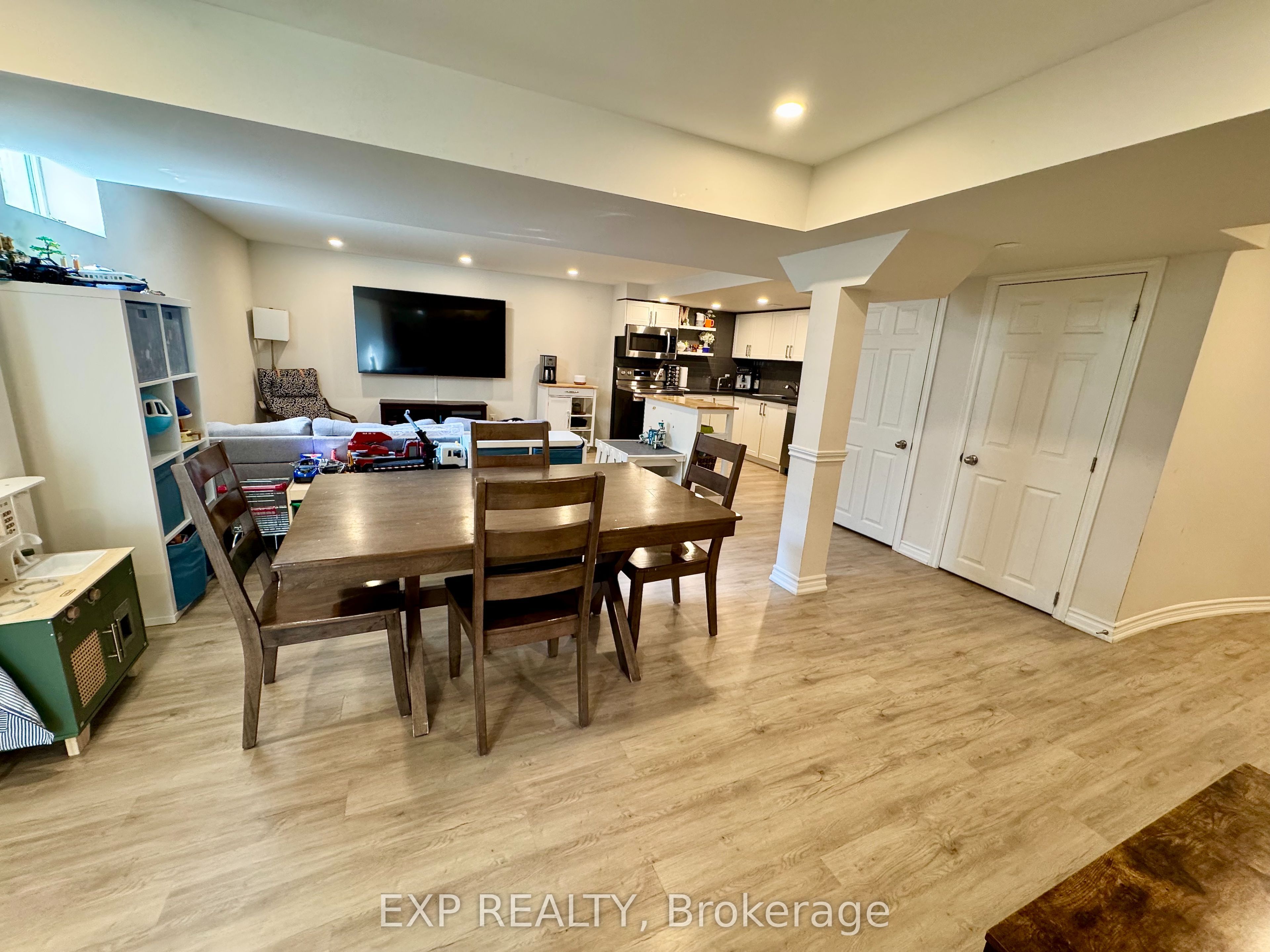 24 Clarion Road N BSMNT, Brampton, ON L7A 3T6 photo 5