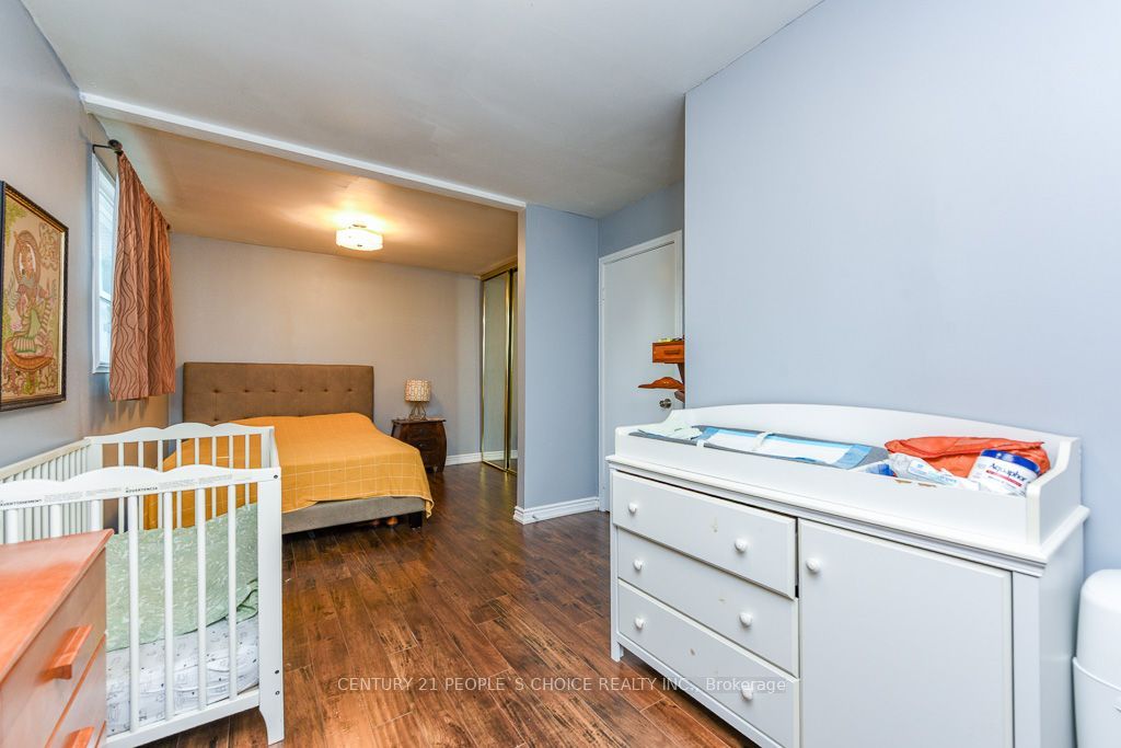 2506 Bridge Road, Oakville, ON L6L 2H2 photo 4