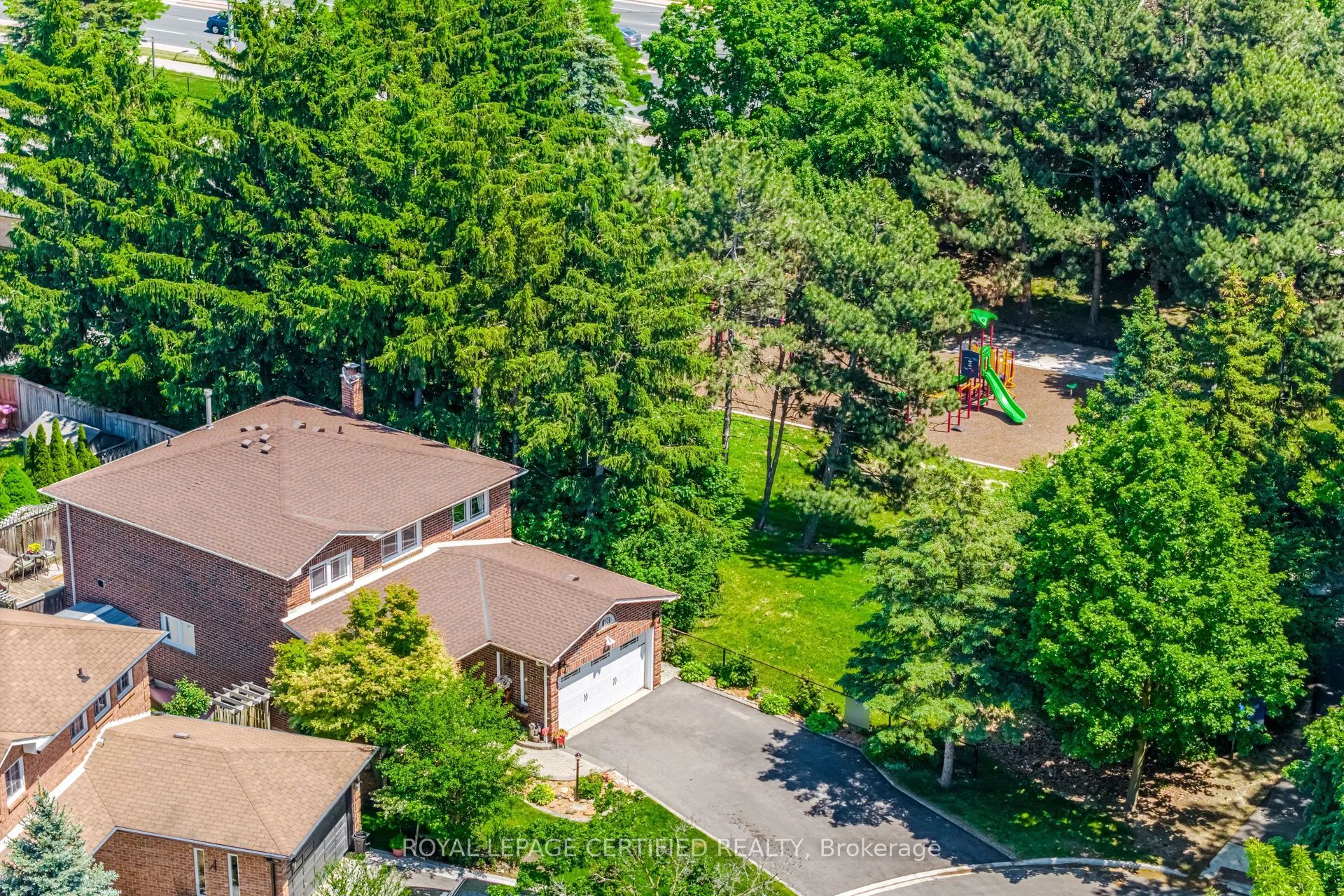 20 Burnley Place, Brampton, ON L6Z 2T9 photo 3