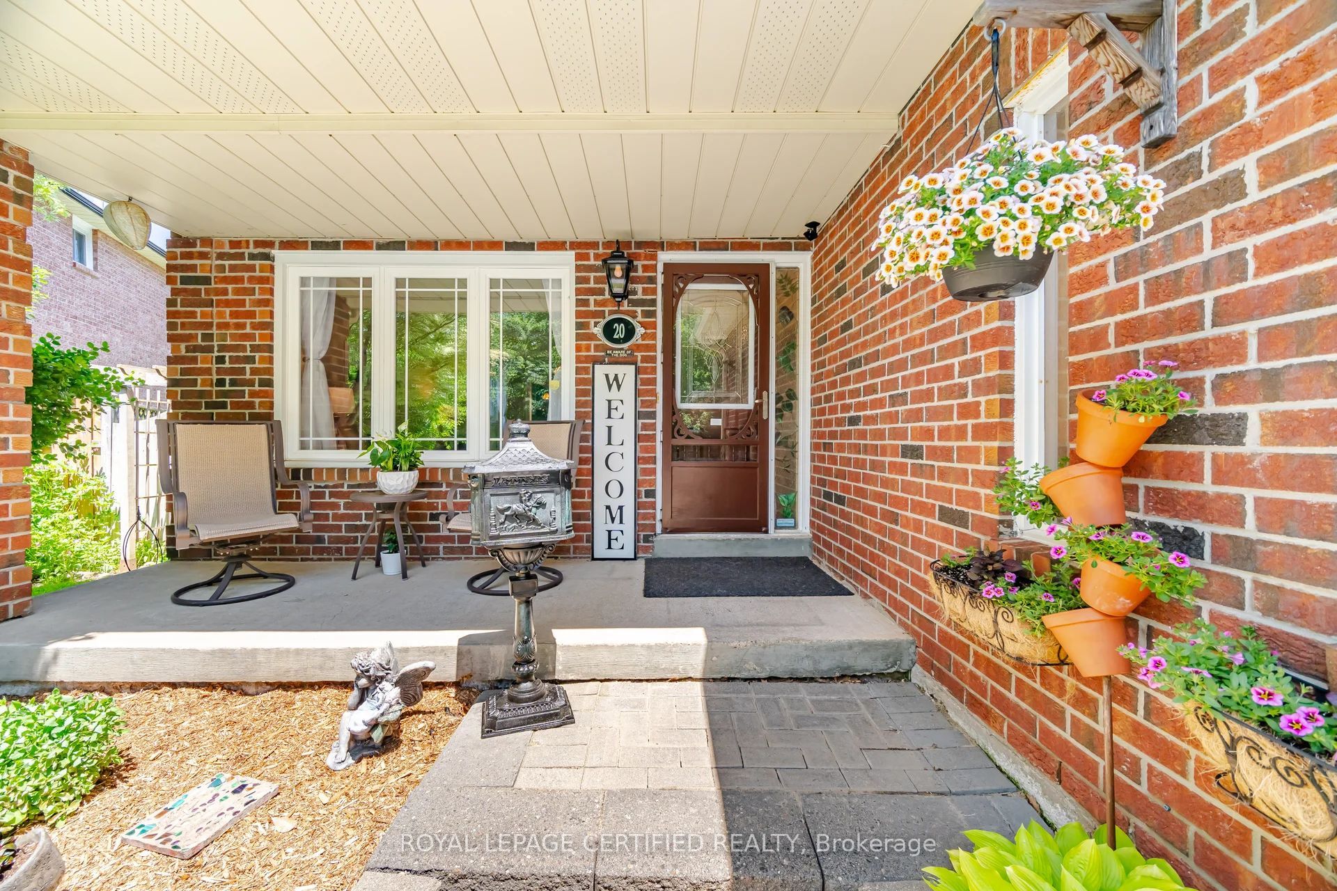 20 Burnley Place, Brampton, ON L6Z 2T9 photo 4