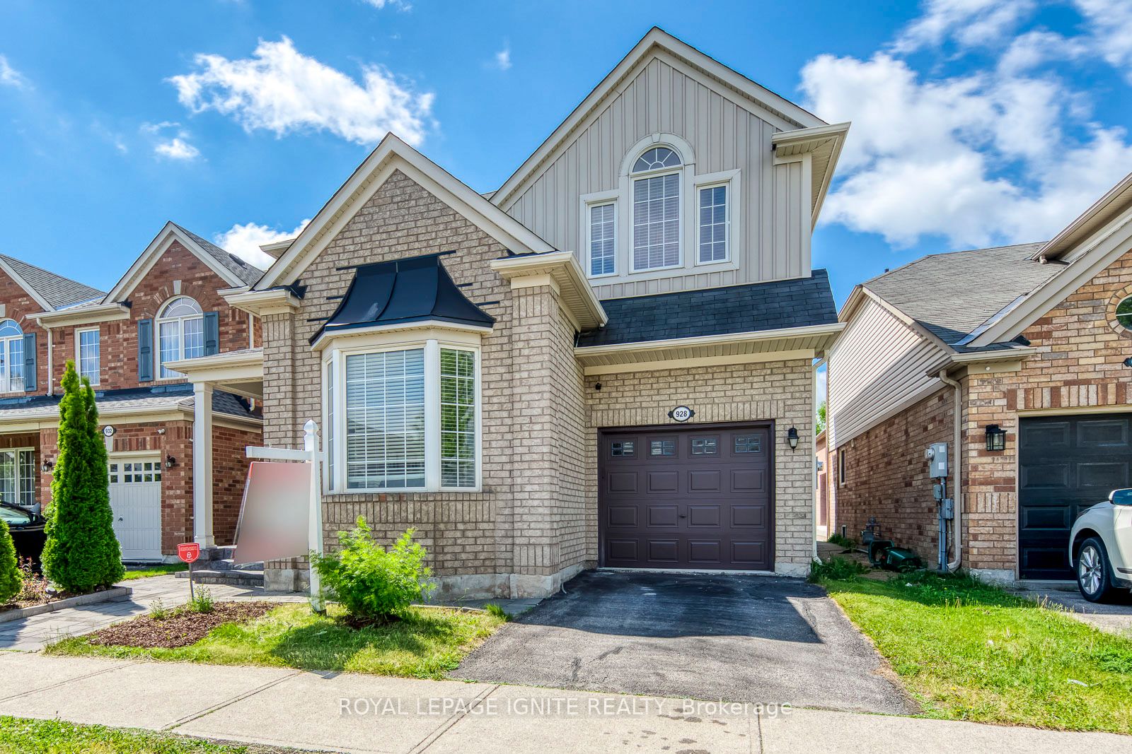 928 Philbrook Drive, Milton, ON L9T 0L3 photo 2