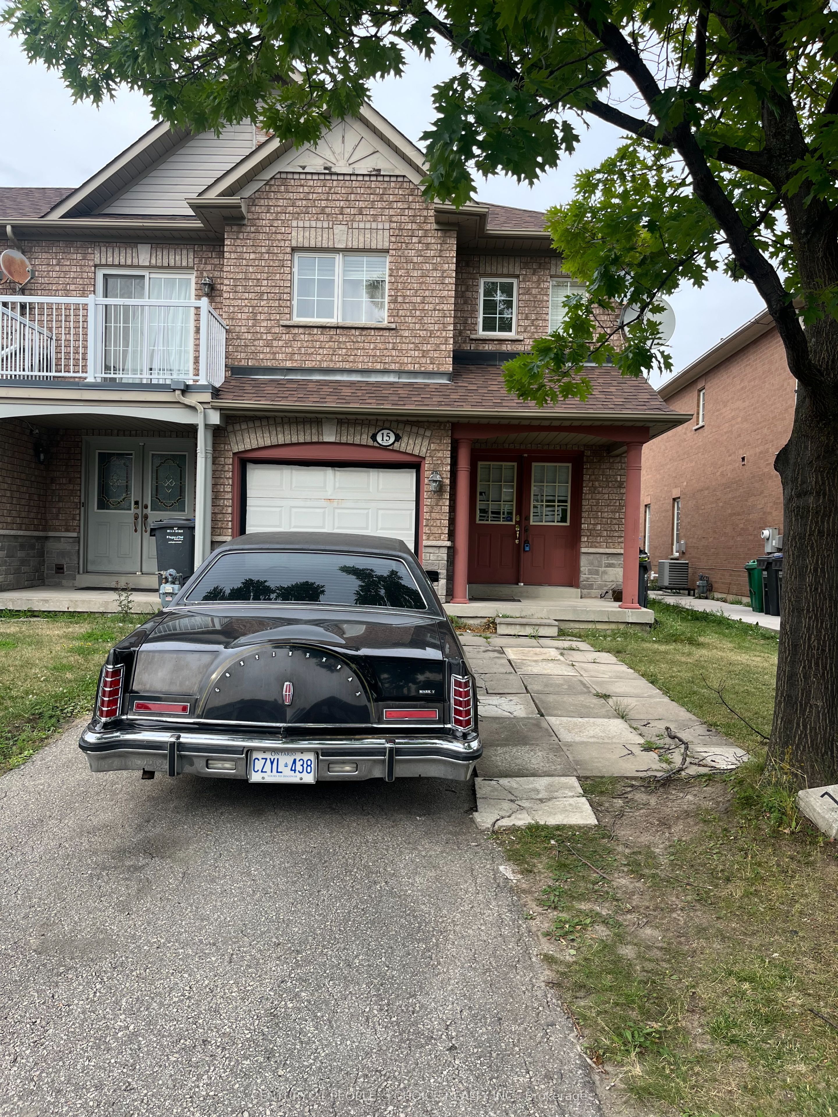 15 Checkerberry Crescent, Brampton, ON L6R 2T2