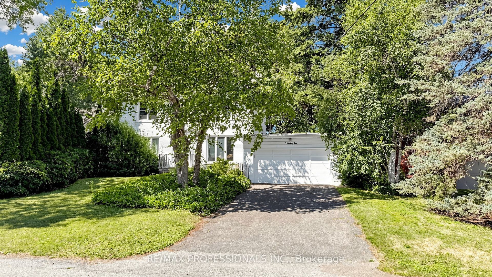 8 Southway Road, Toronto, ON M9A 3X9 photo 4