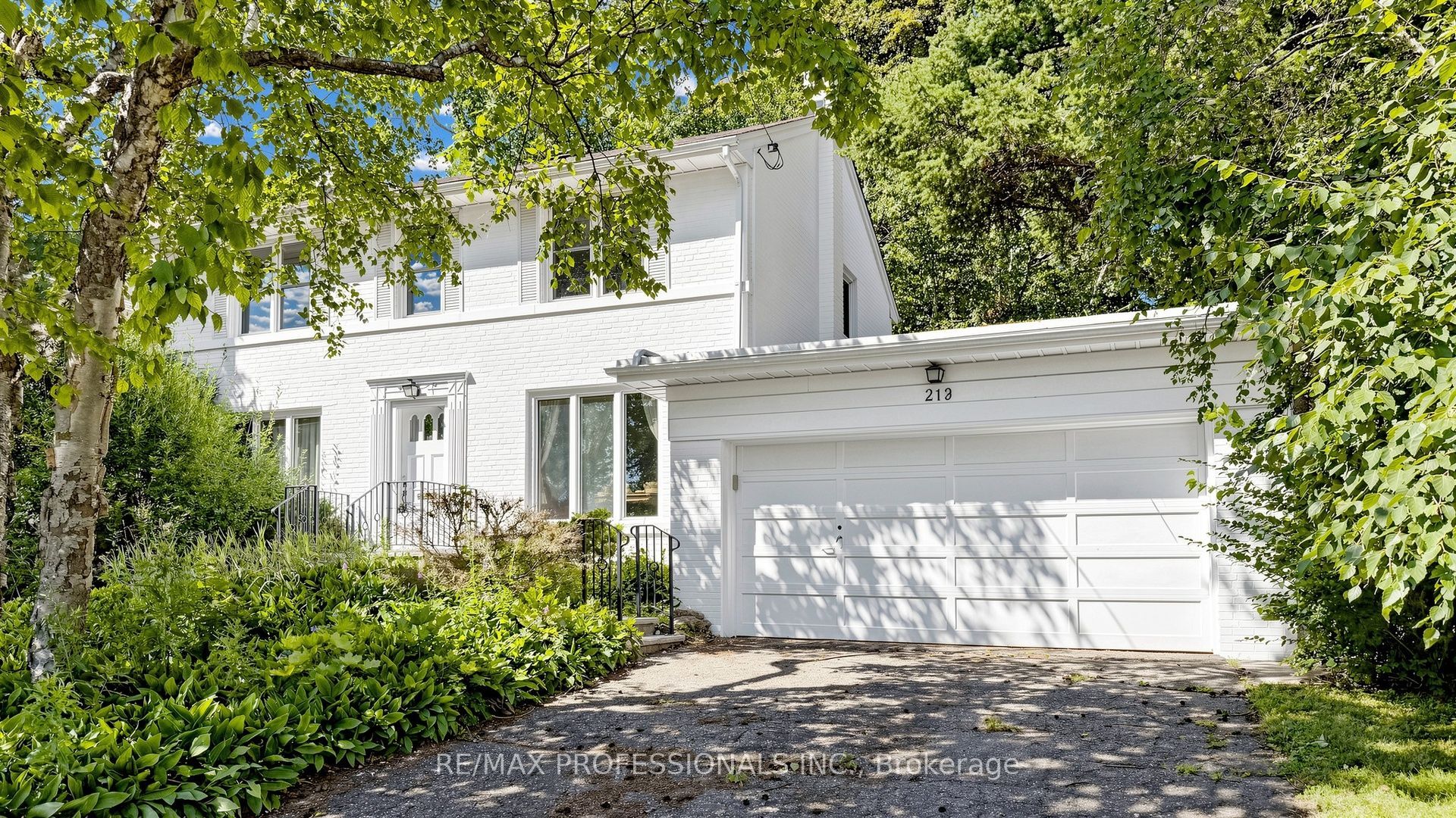 8 Southway Road, Toronto, ON M9A 3X9 photo 5