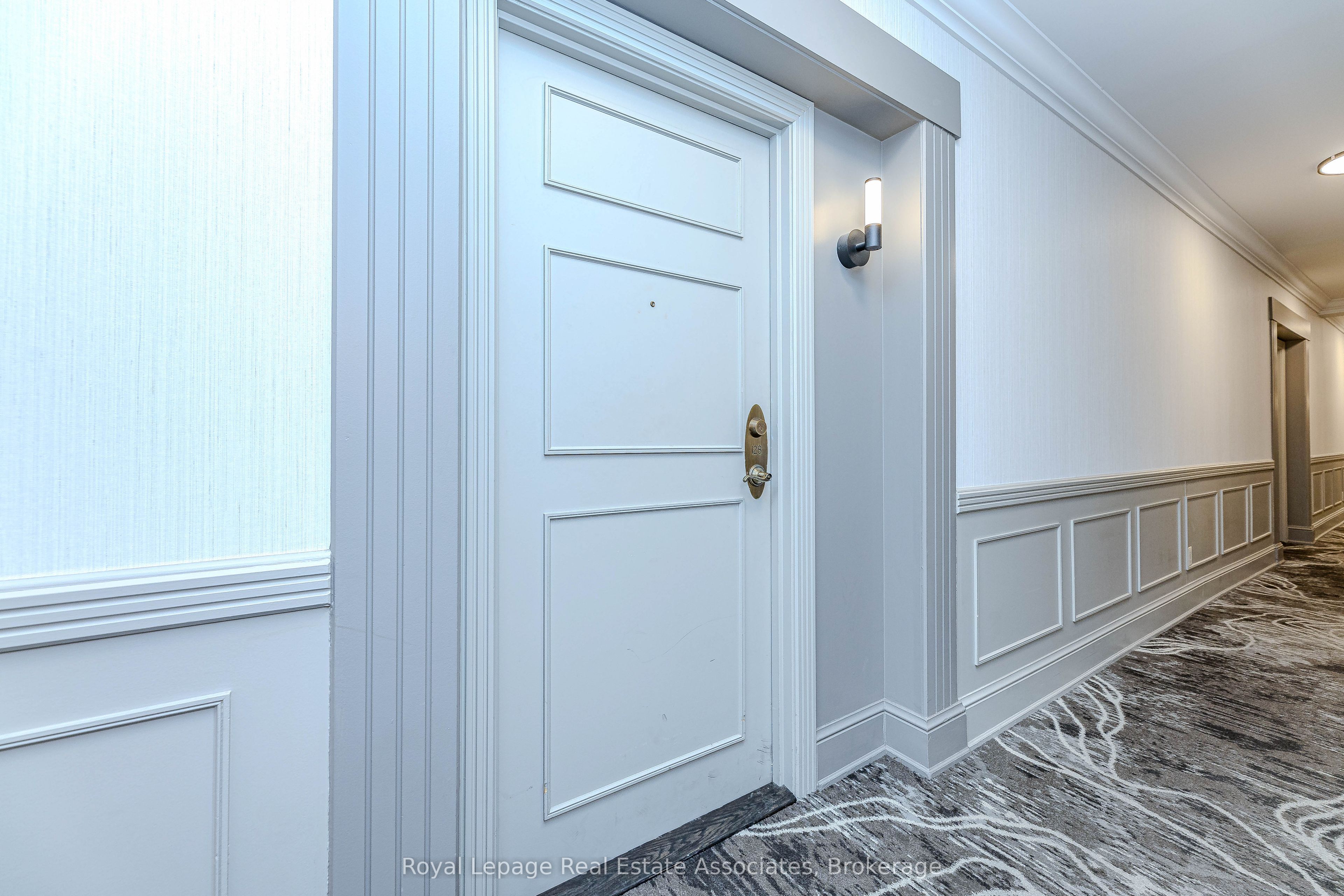 700 Humberwood Boulevard 128, Toronto, ON M9W 7J4 photo 5