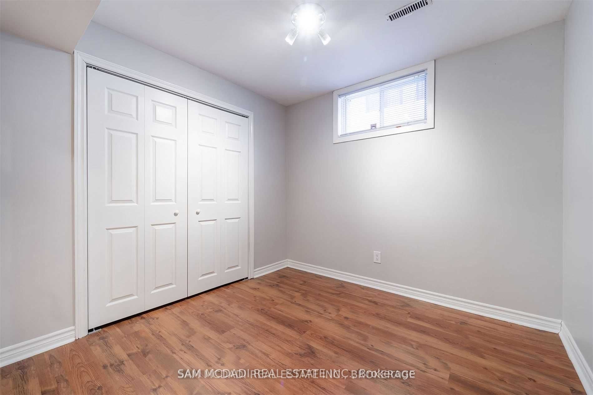2212 Florian (Lower) Road, Mississauga, ON L5A 2M4 photo 5