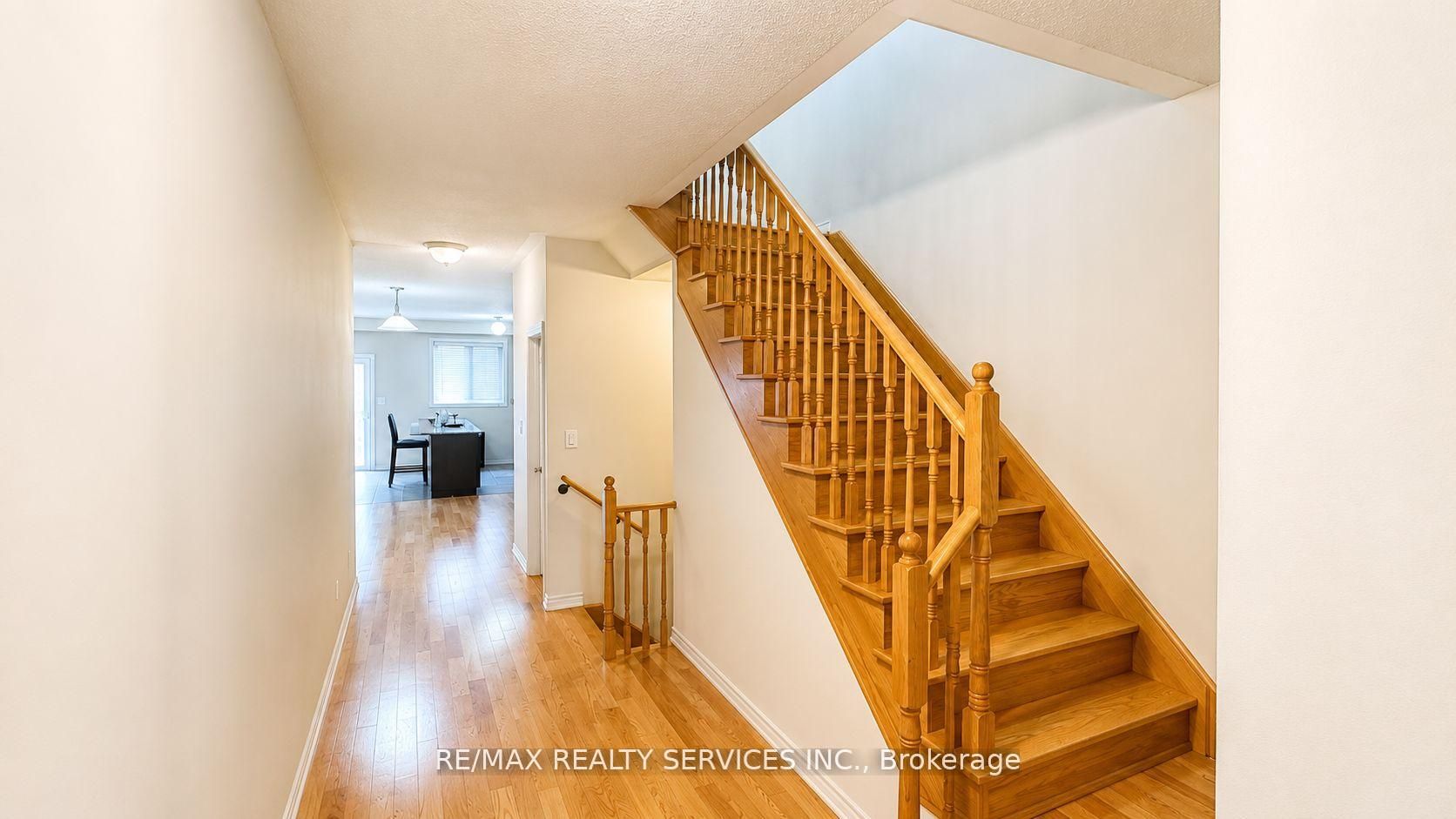 23 Sail Road, Brampton, ON L7A 4W7 photo 4