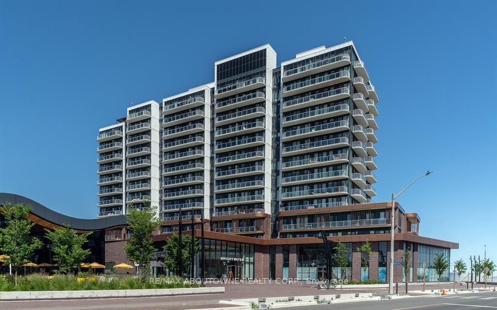220 Missinnihe Way 301, Mississauga, ON L5H 0A9