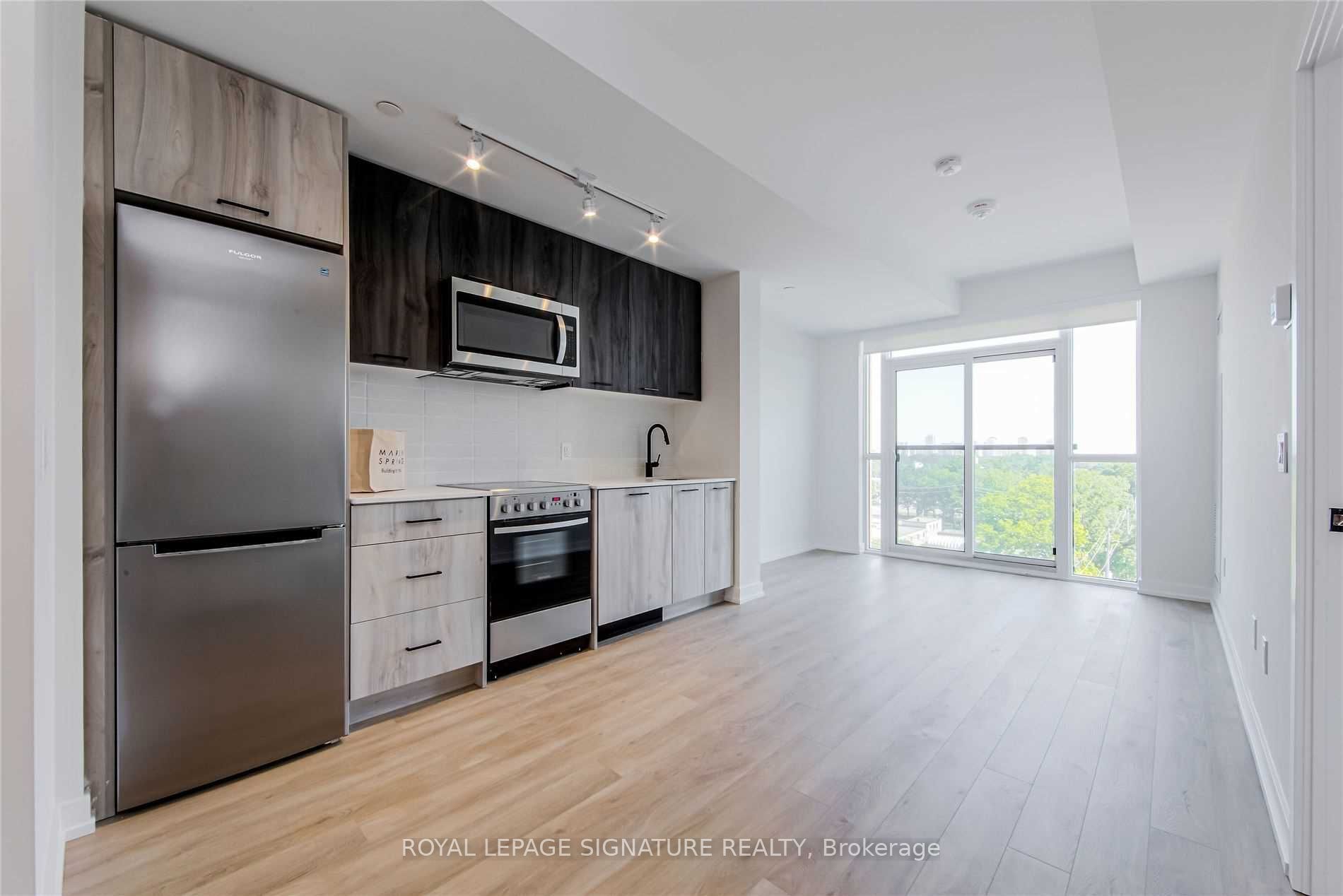 2300 St Clair Avenue W 706, Toronto, ON M6N 0B3 photo 5