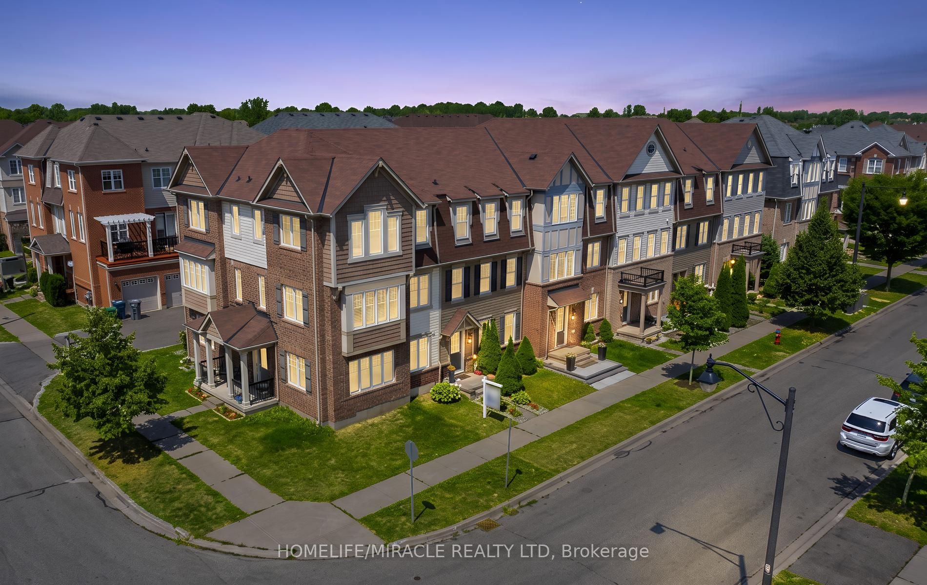 22 Crossbill Road, Brampton, ON L7A 0S5 photo 2