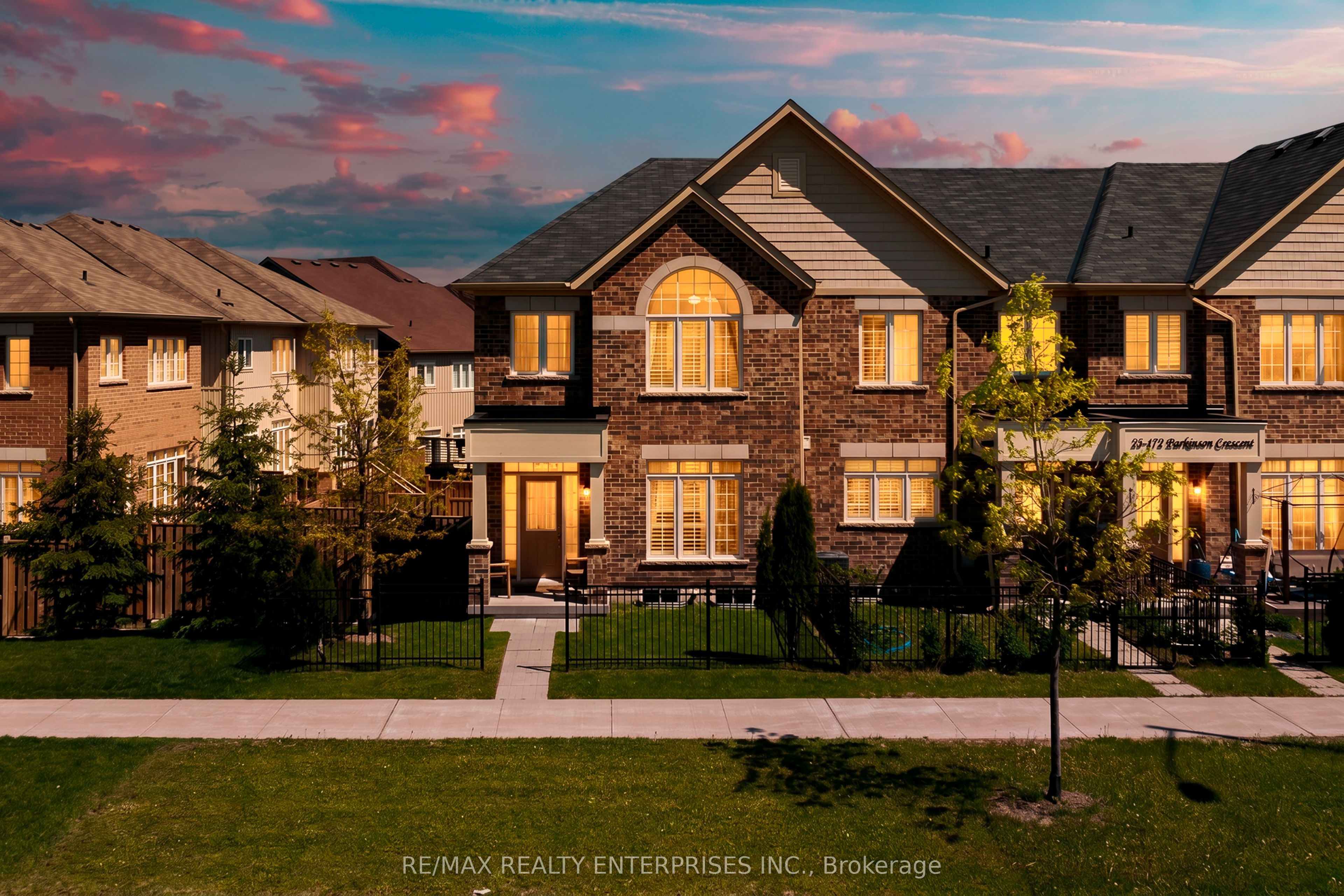 172 Parkinson Crescent 25, Orangeville, ON L9W 6X3 photo 2