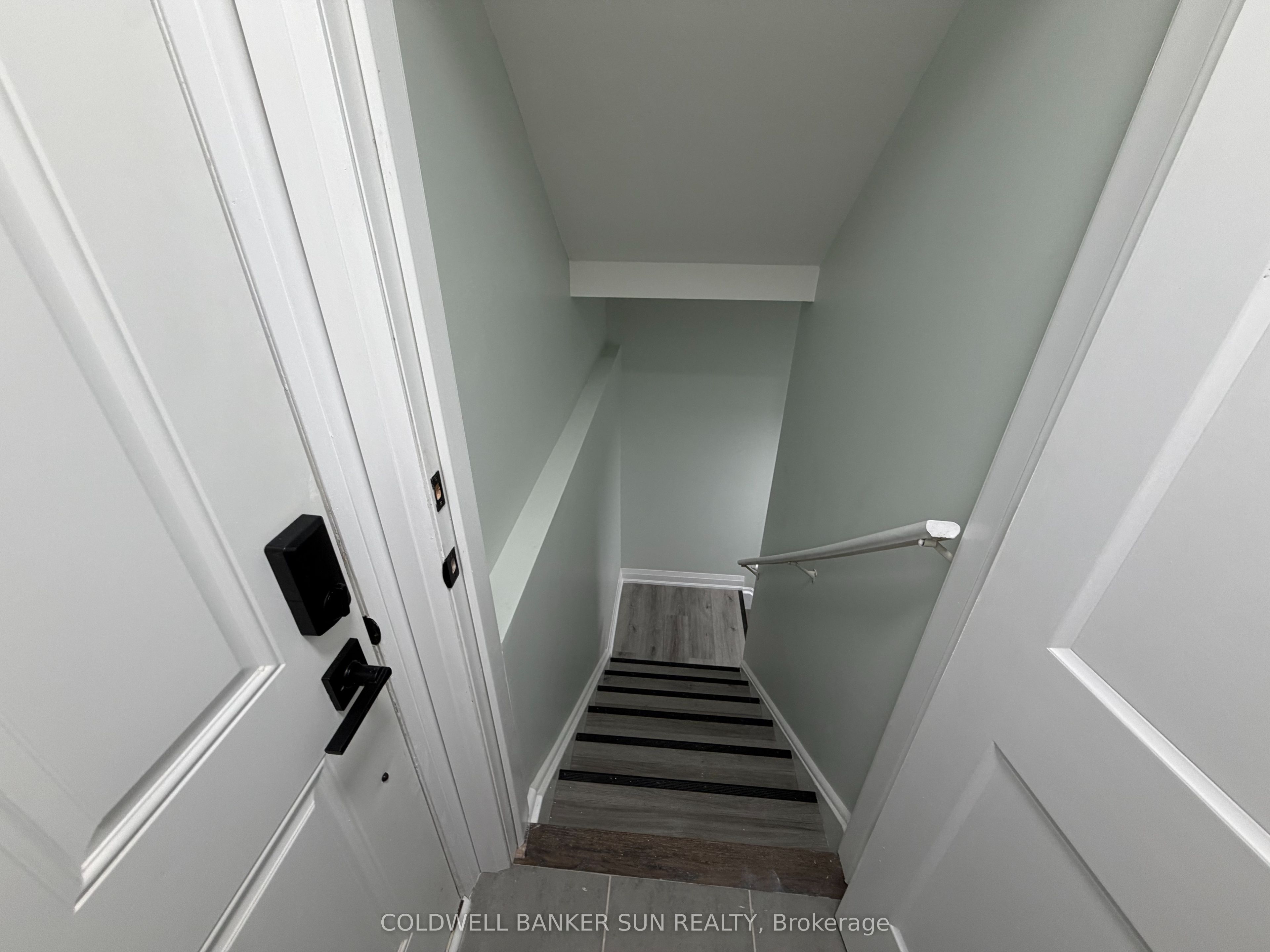 13 Divers Road Bsmt, Brampton, ON L7A 5C8
