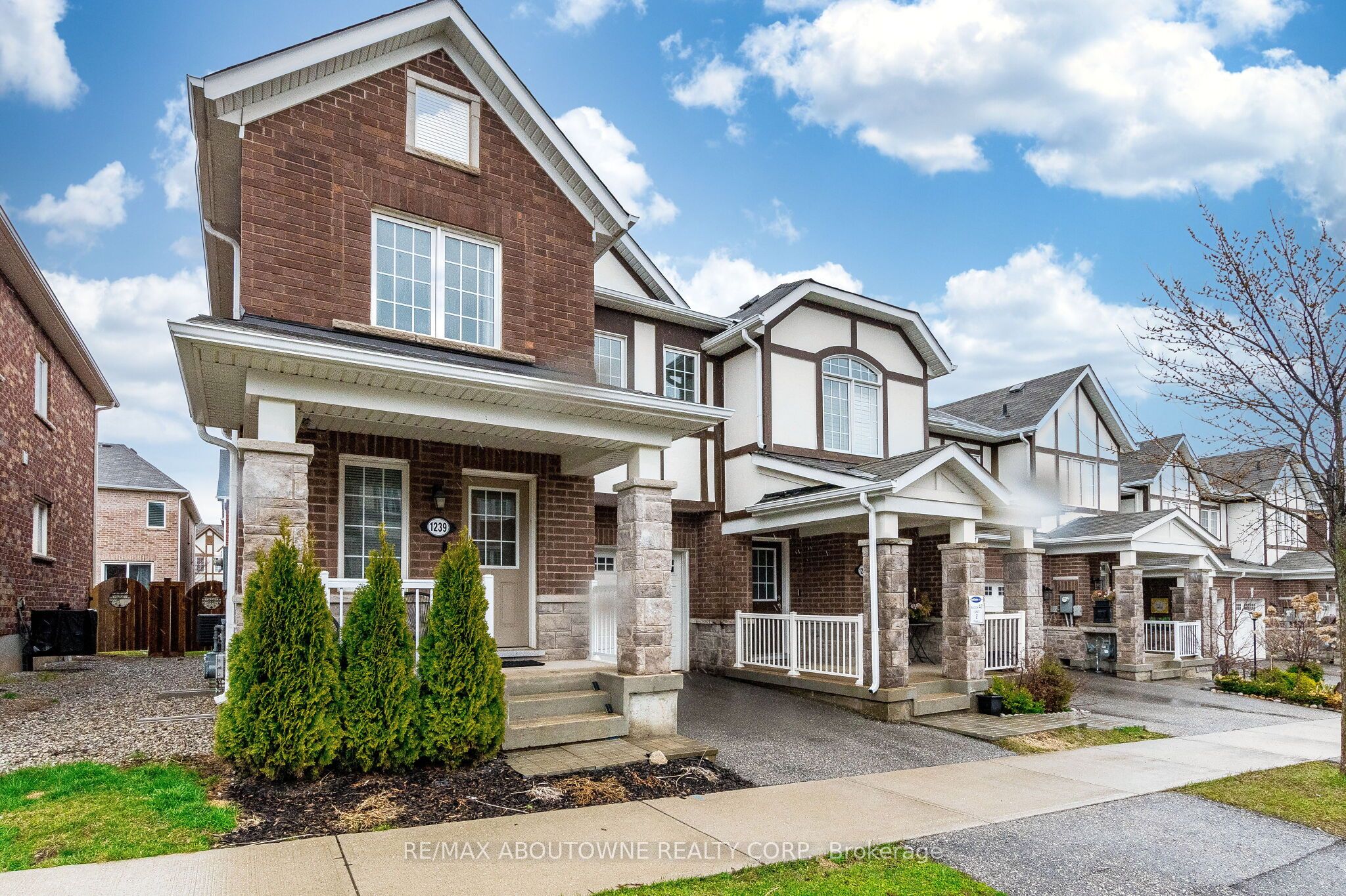 1239 Mulroney Heights, Milton, ON L9E 1G1