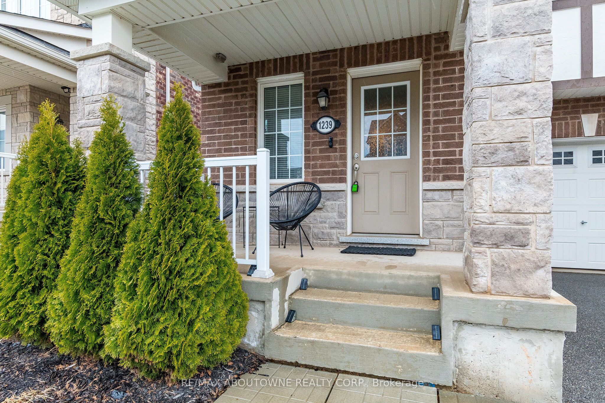 1239 Mulroney Heights, Milton, ON L9E 1G1 photo 5