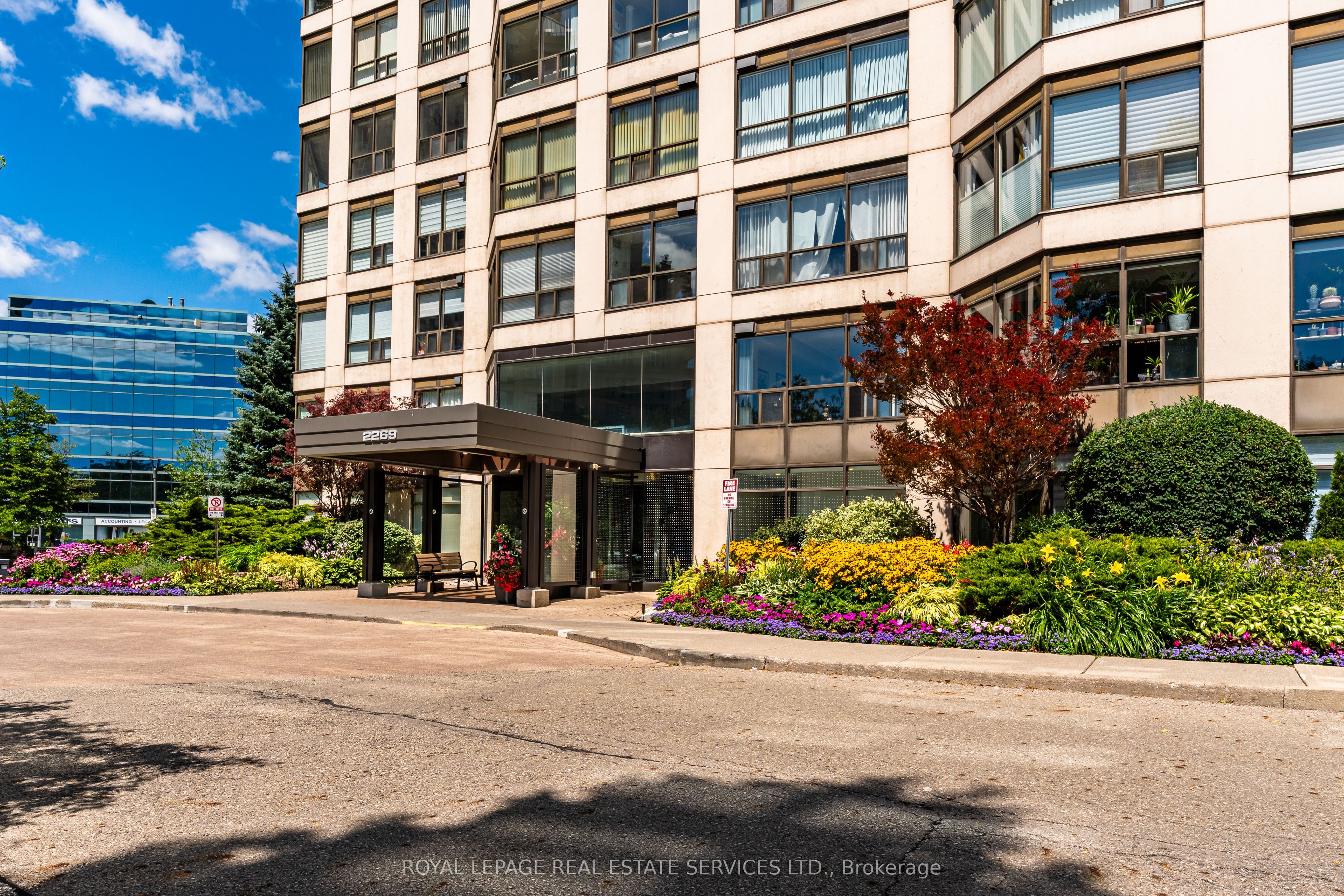 2269 Lake Shore Boulevard W 511, Toronto, ON M8V 3X6 photo 2