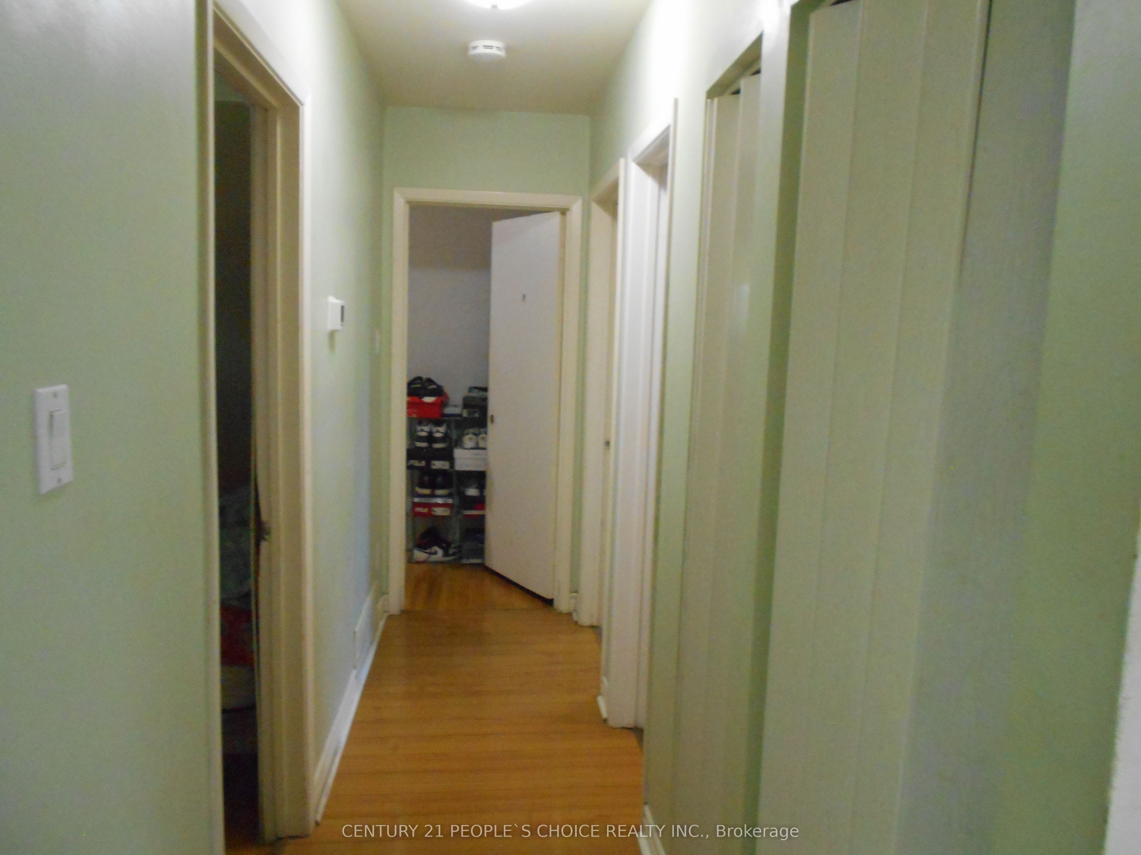 13 Brookdale Crescent, Brampton, ON L6T 1M8 photo 4