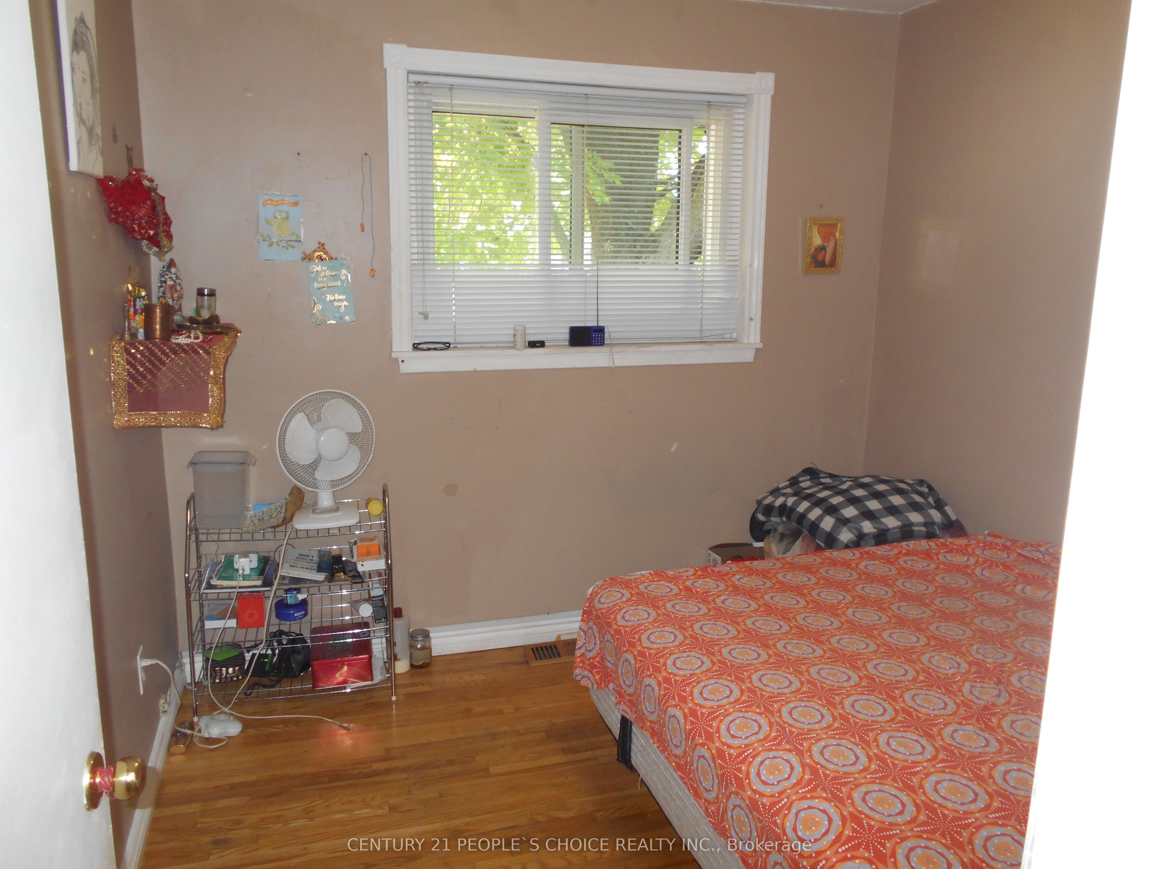13 Brookdale Crescent, Brampton, ON L6T 1M8 photo 5