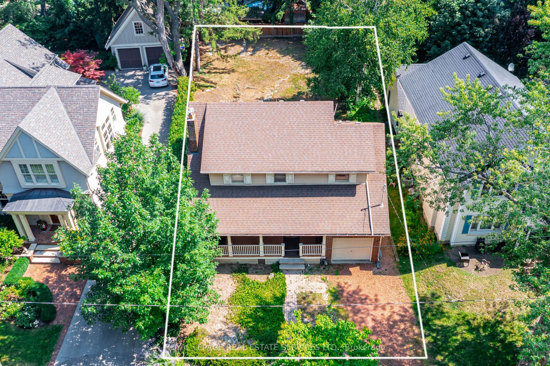 235 Douglas Avenue, Oakville, ON L6J 3S2 photo 3