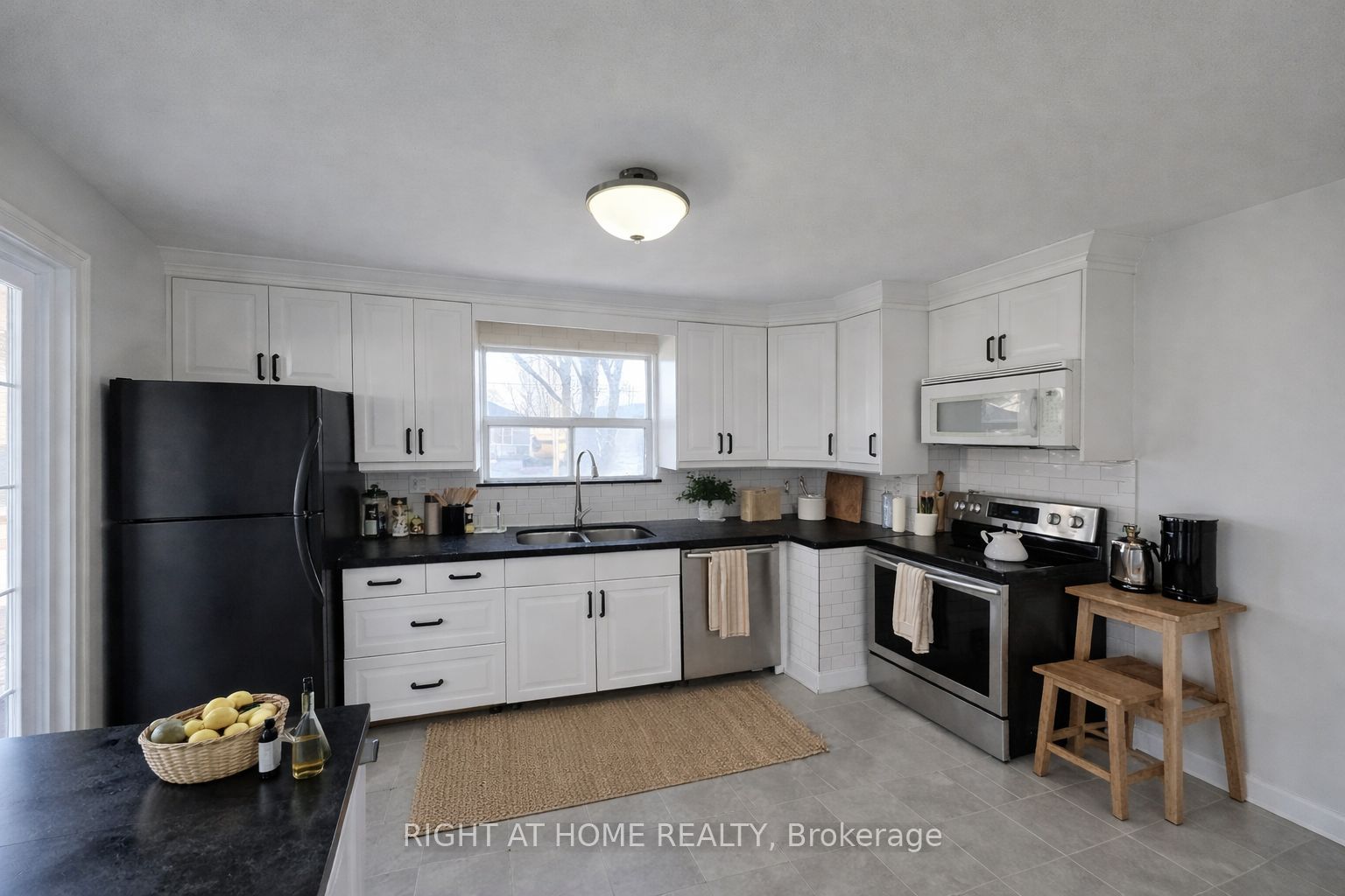70 Bunnell Crescent, Toronto, ON M3M 2C1 photo 4