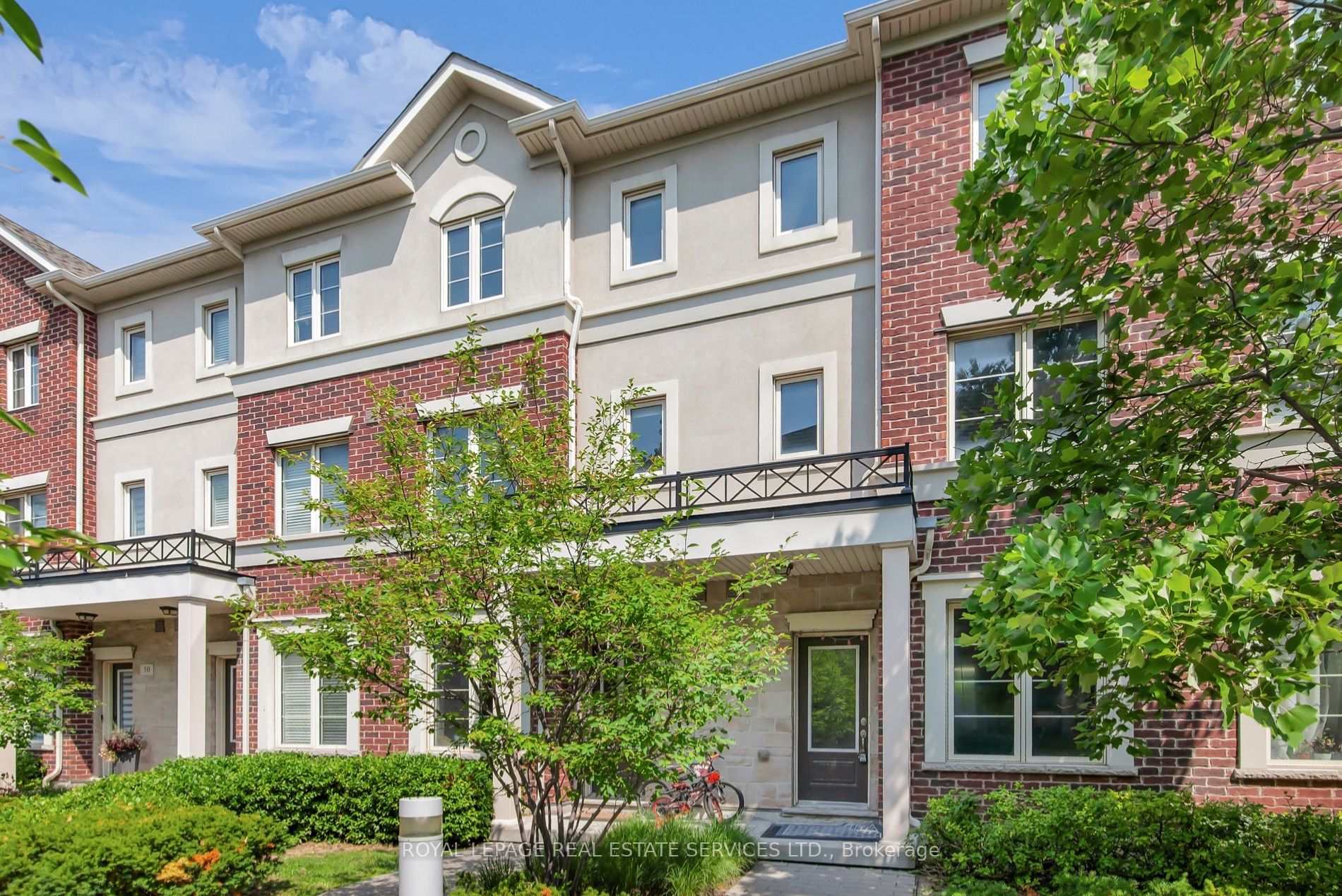 636 Evans Avenue 47, Toronto, ON M8W 0A8