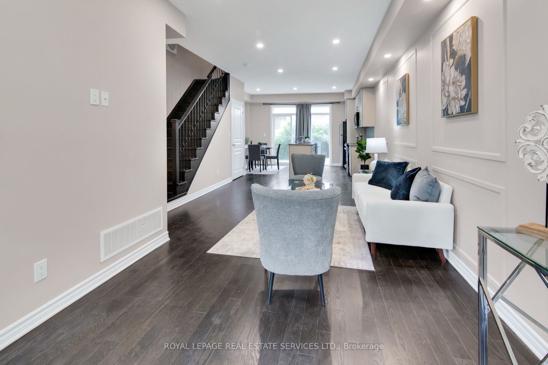 636 Evans Avenue 47, Toronto, ON M8W 0A8 photo 3