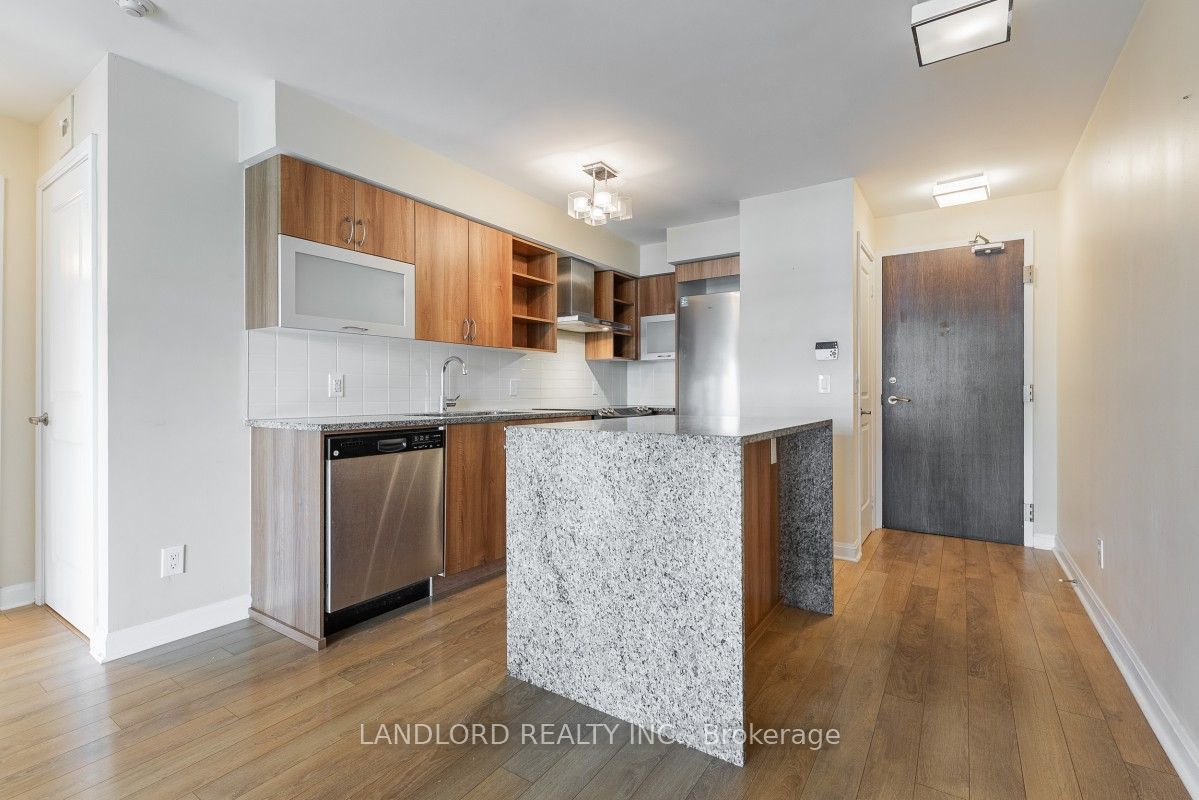 1 Michael Power Place 318, Toronto, ON M9A 0A1 photo 4