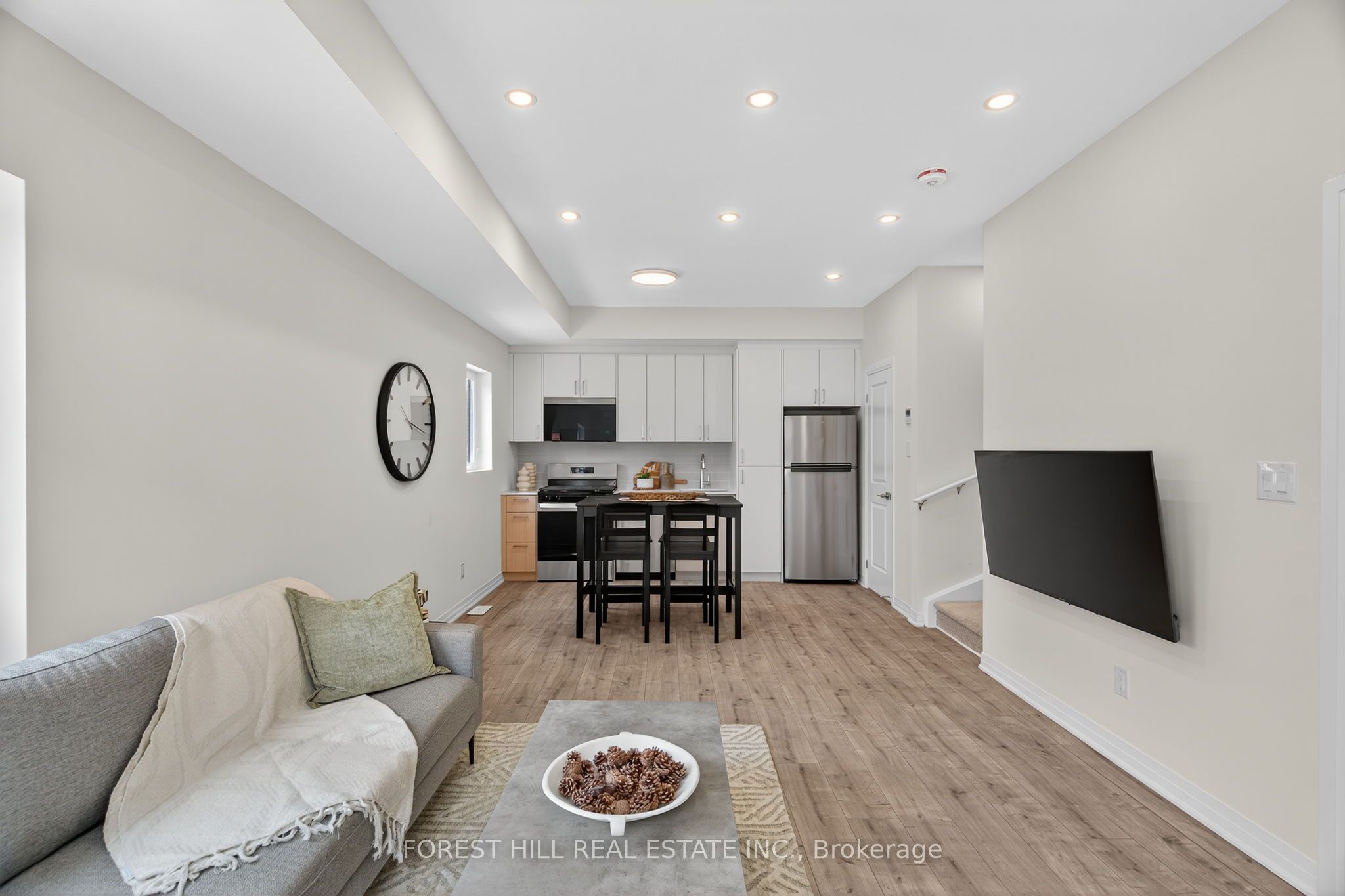 52 Albright Avenue D, Toronto, ON M8W 1X2 photo 4