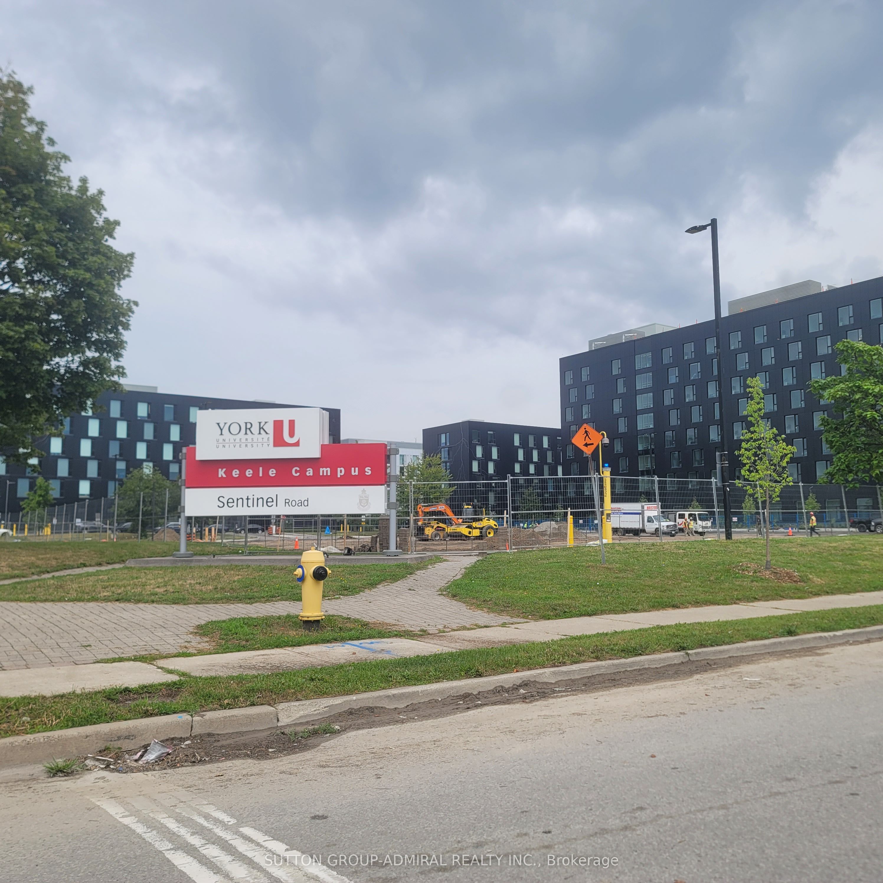 10 Tobermory Drive 802, Toronto, ON M3N 2Y5 photo 5