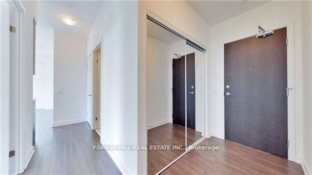 10 Park Lawn Road 2401, Toronto, ON M8Y 3H8 photo 3