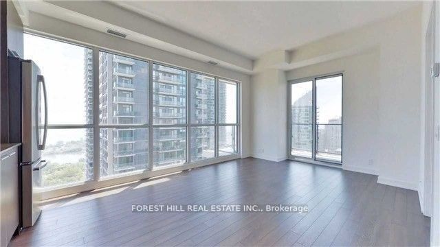 10 Park Lawn Road 2401, Toronto, ON M8Y 3H8 photo 5
