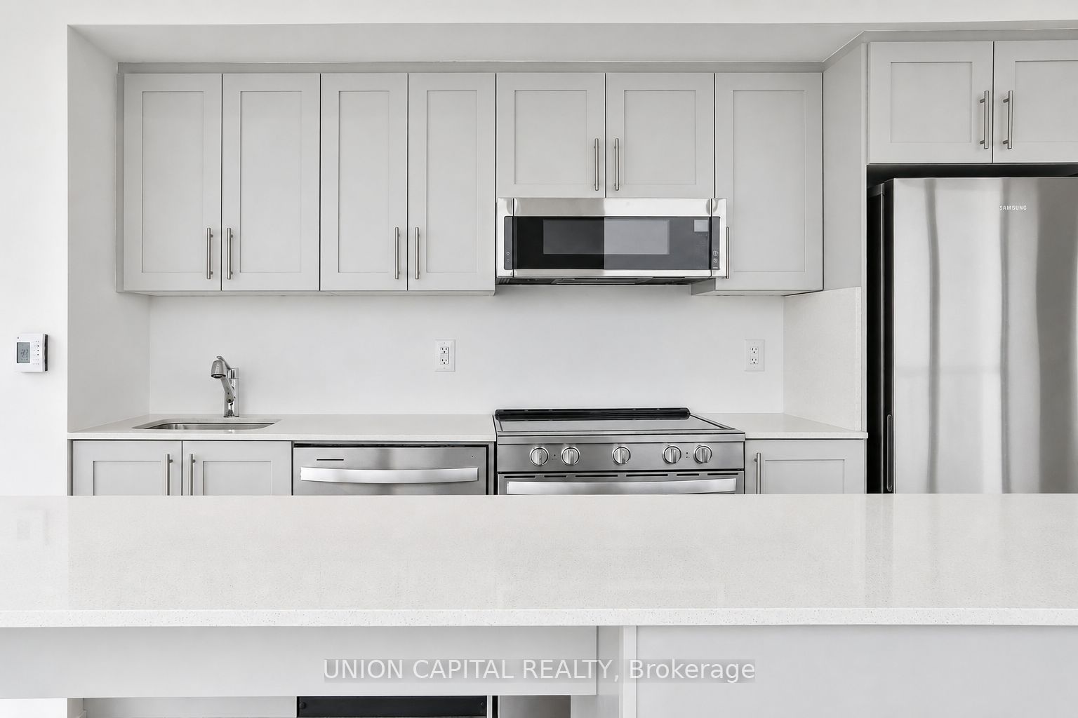 1063 Douglas McCurdy Common 1104, Mississauga, ON L5G 0C5 photo 2