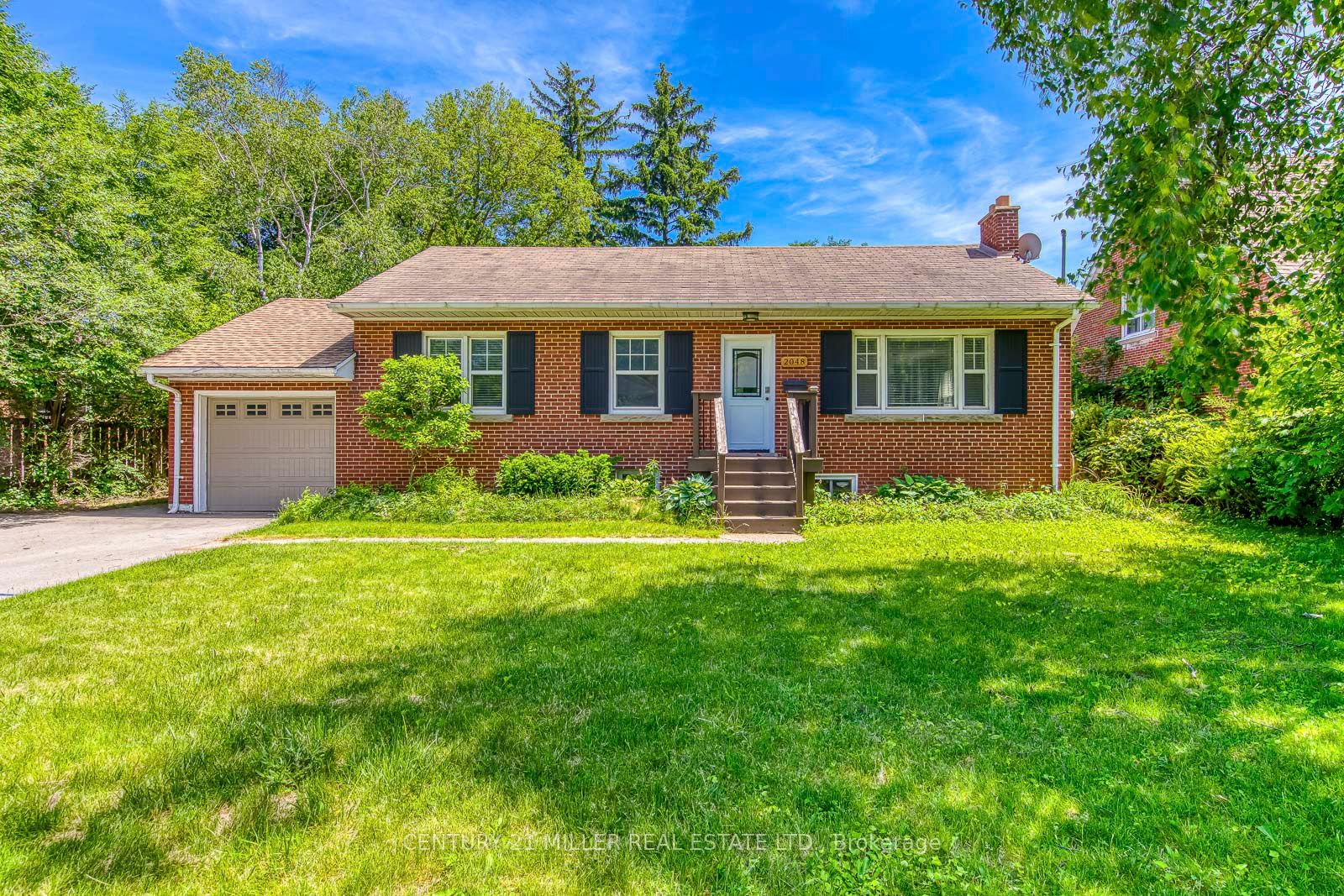 2048 Edinburgh (Main Level) Drive, Burlington, ON L7R 2C9 photo 5
