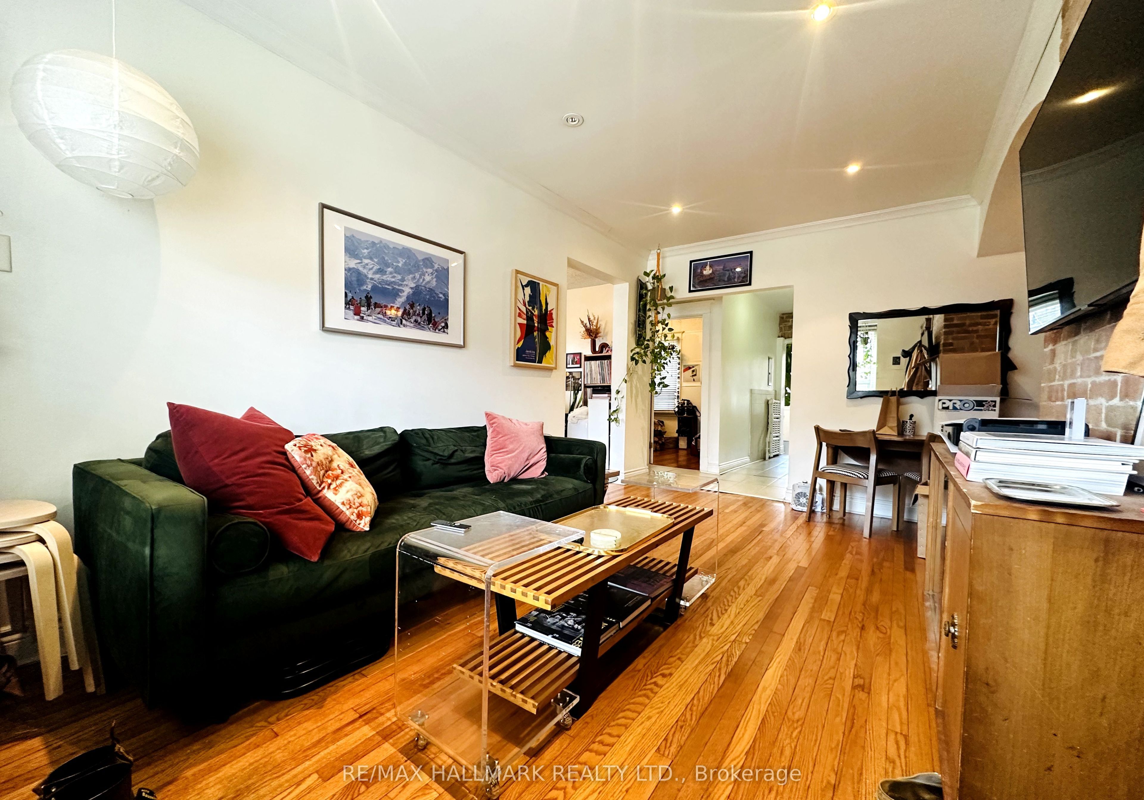 20 Triller Avenue 2, Toronto, ON M6K 3B8 photo 5