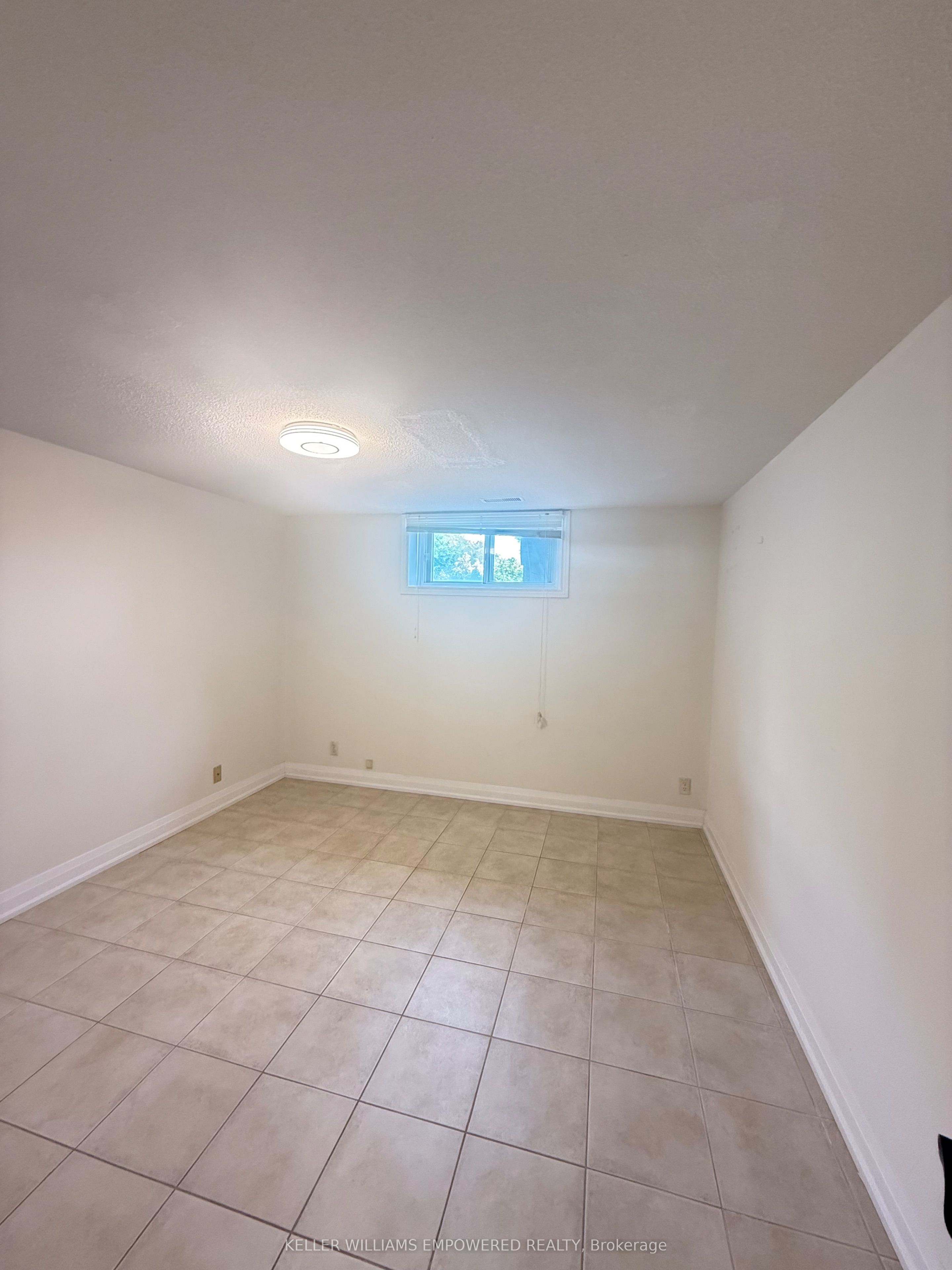 61 Jeffcoat Drive, Toronto, ON M9W 3B8 photo 5
