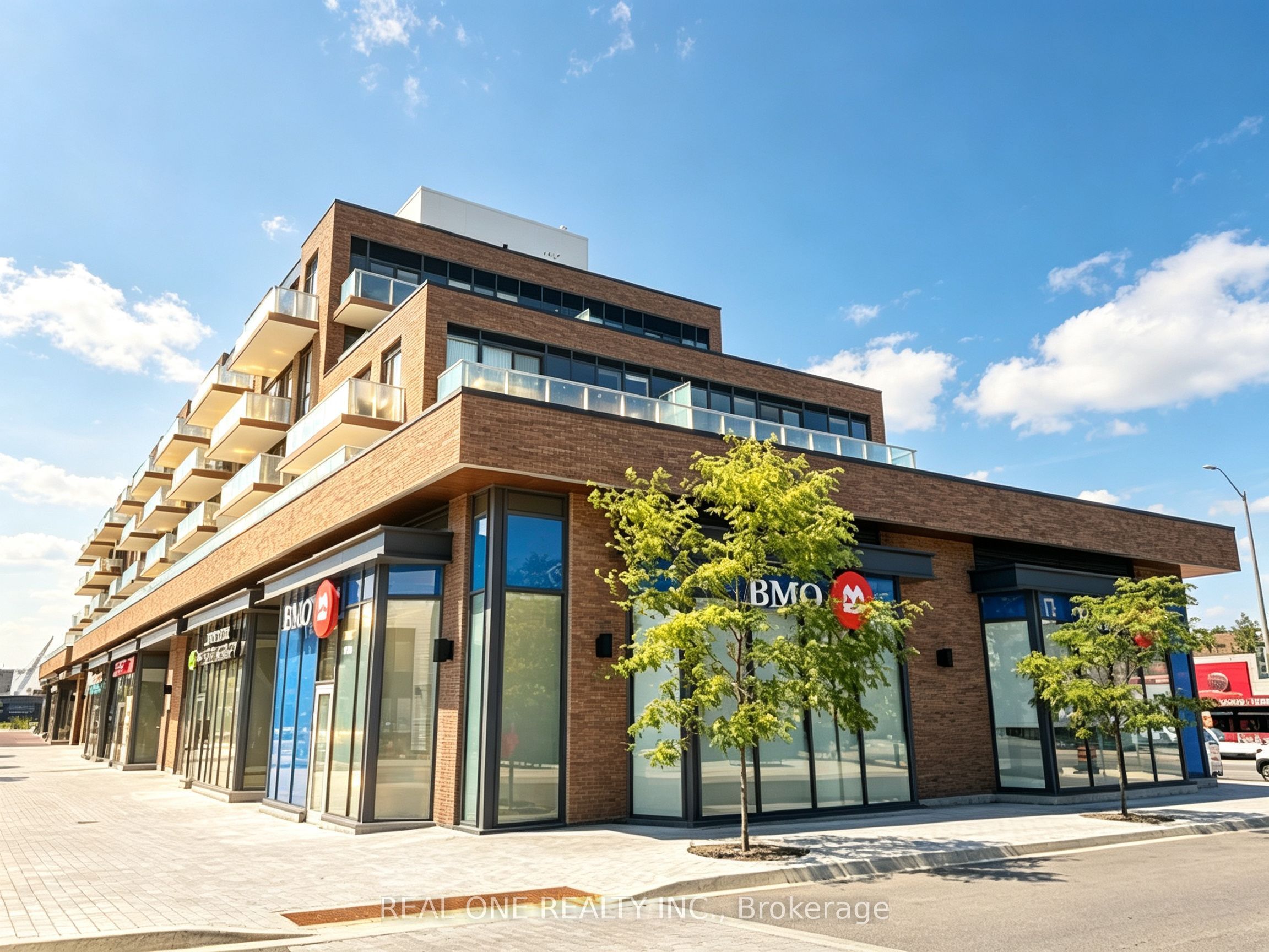 215 Lakeshore Road W 333, Mississauga, ON L5H 0A7 photo 2