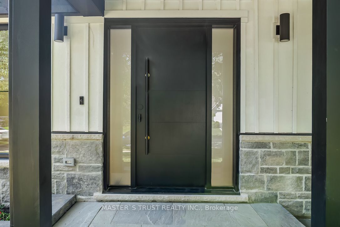 319 Beechfield Road Unit 1, Oakville, ON L6J 5H9 photo 4