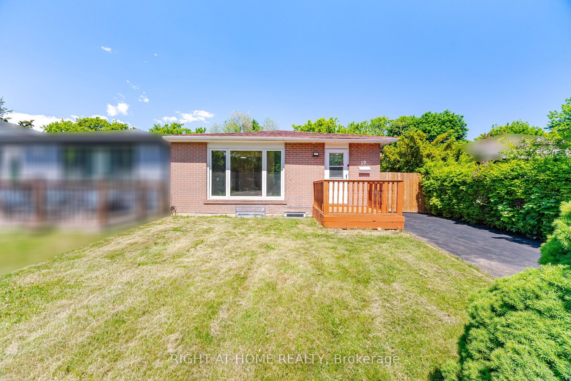 59 Edenborough Drive, Brampton, ON L6T 3A6 photo 2