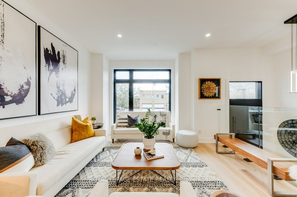4 Lunness Road, Toronto, ON M8W 4M3 photo 4
