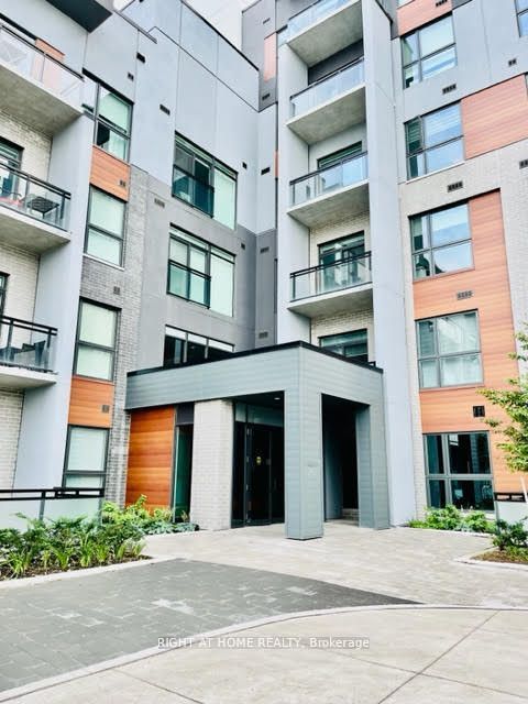 95 Dundas Street W 29, Oakville, ON L6M 5N4
