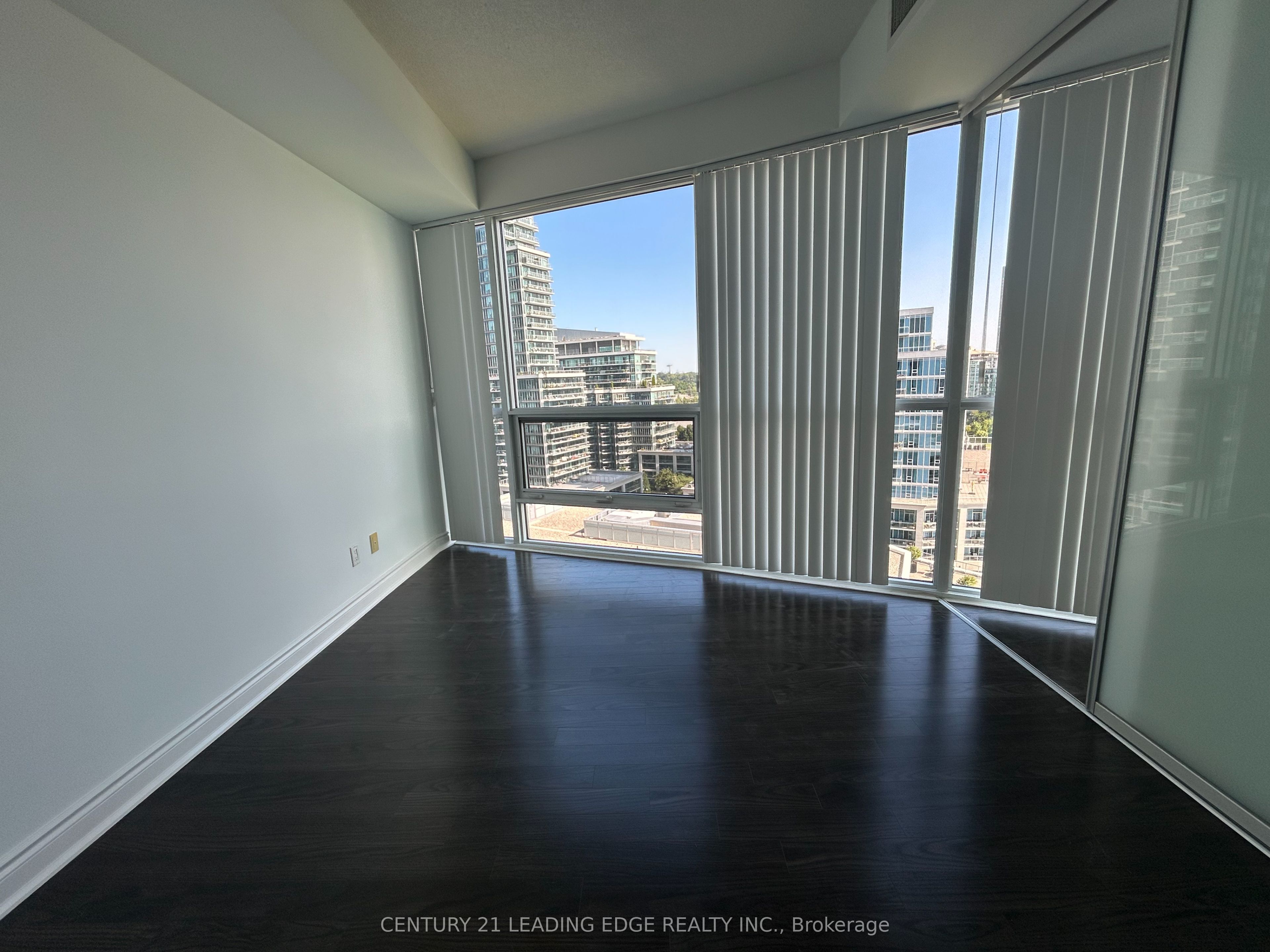 80 Marine Parade Drive 1102, Toronto, ON M8V 4G1 photo 3
