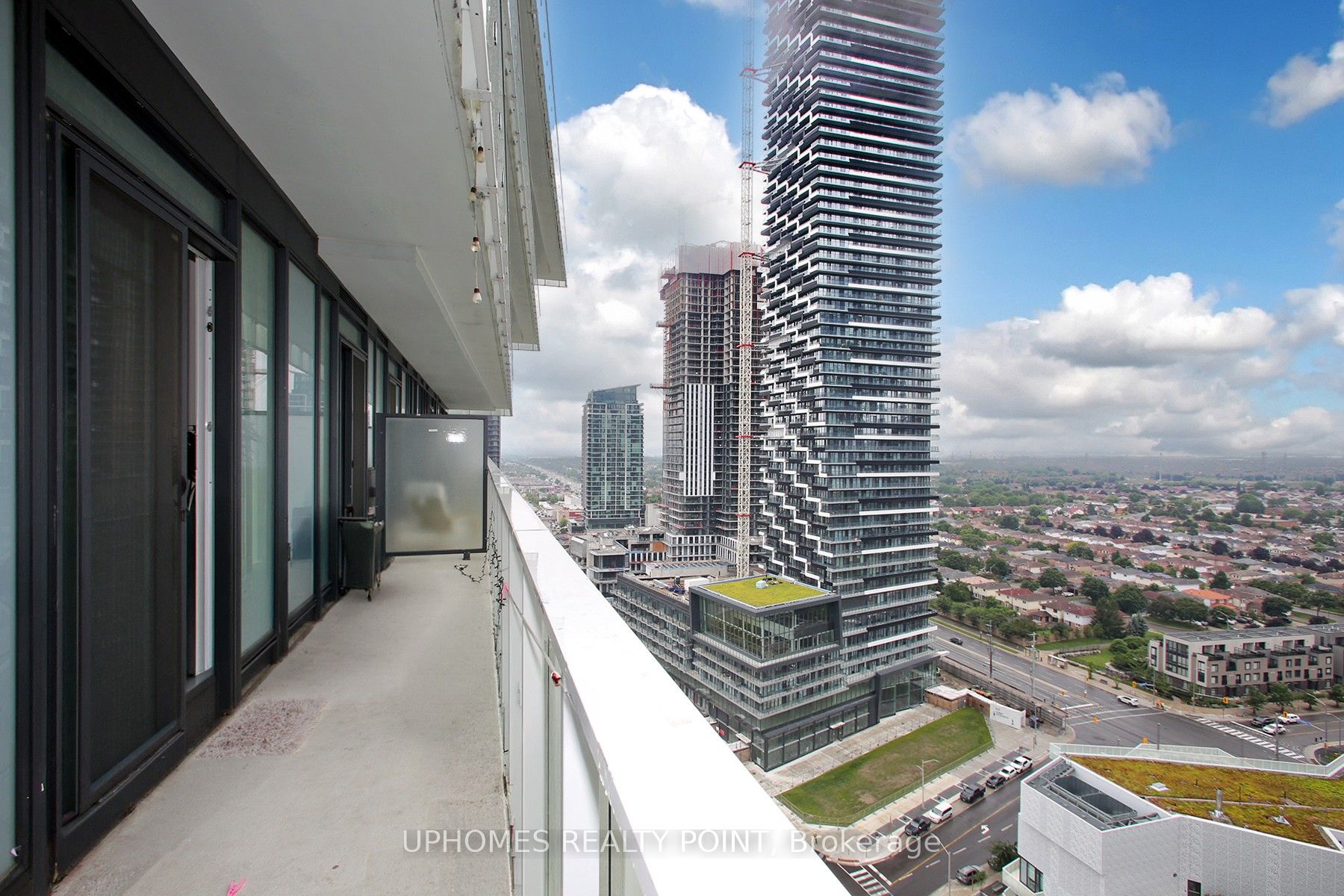 3883 Quartz Rd Mississauga Road 1901, Mississauga, ON L5B 0M4 photo 4