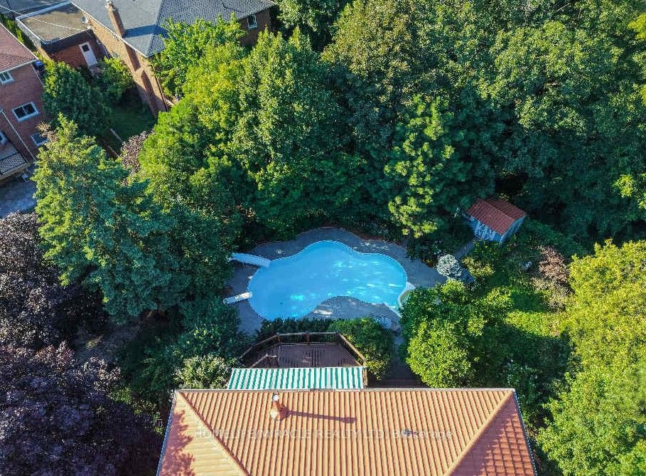 2023 Jacamar Court, Mississauga, ON L5L 3P7 photo 5