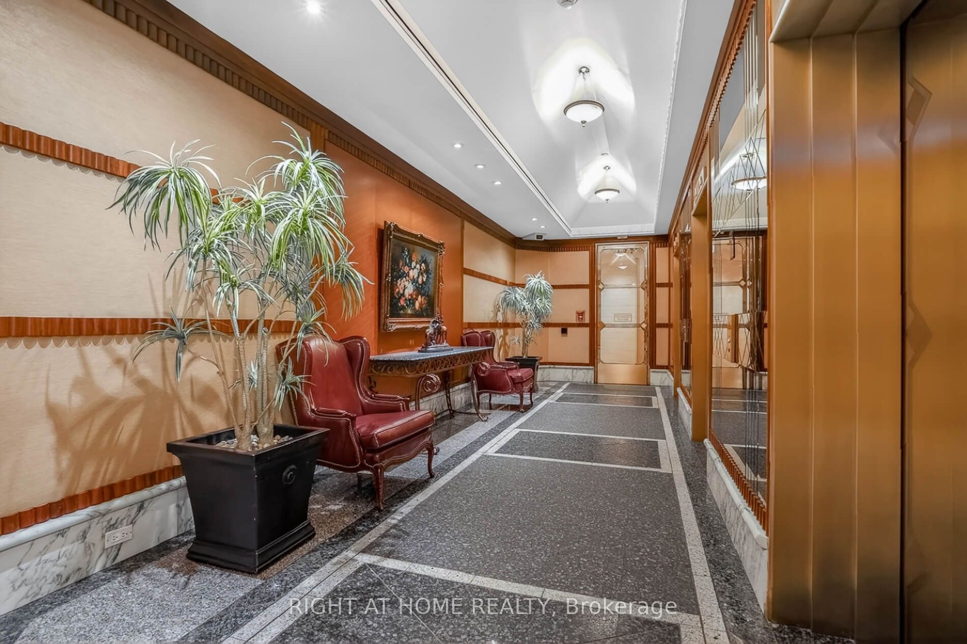 1 Palace Pier Court 607, Toronto, ON M8V 3W9 photo 5