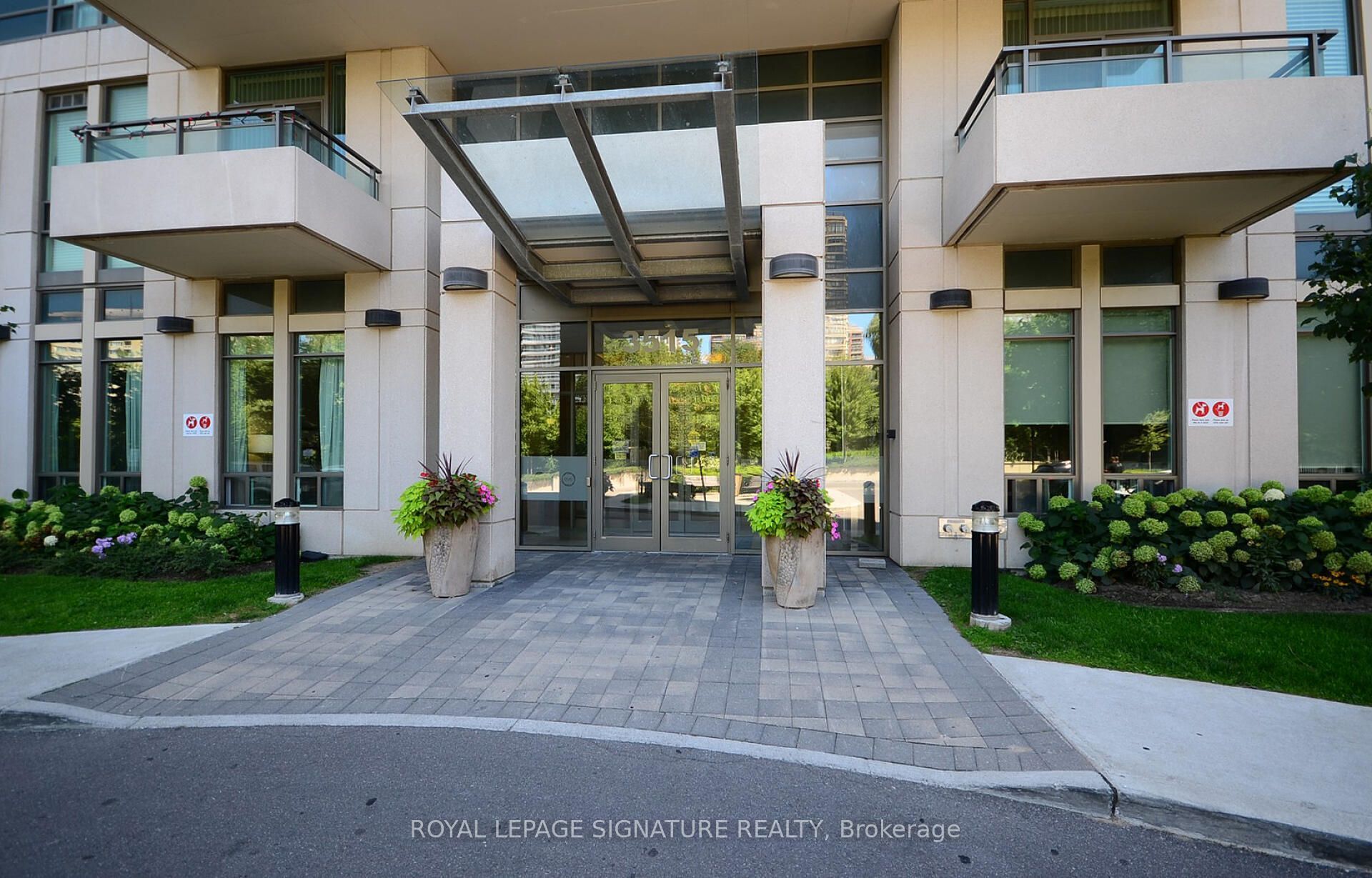3515 Kariya Drive 3303, Mississauga, ON L5B 0C1 photo 2