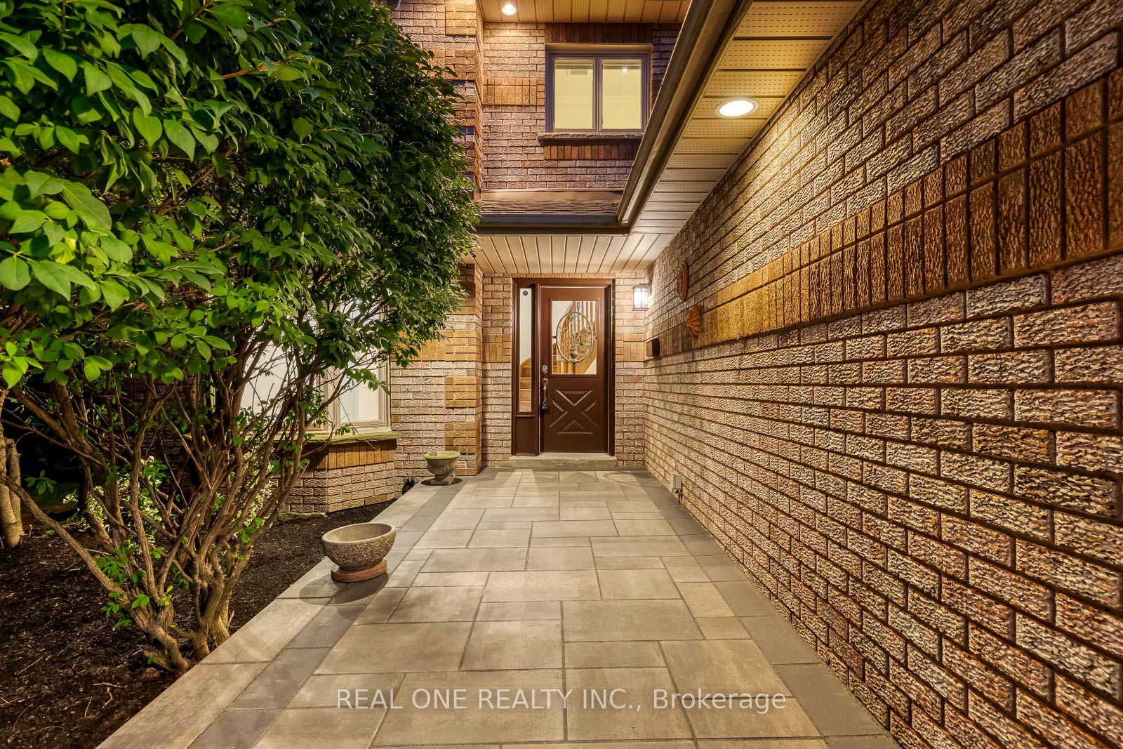 1124 Thoresby Drive, Oakville, ON L6J 7M6 photo 5