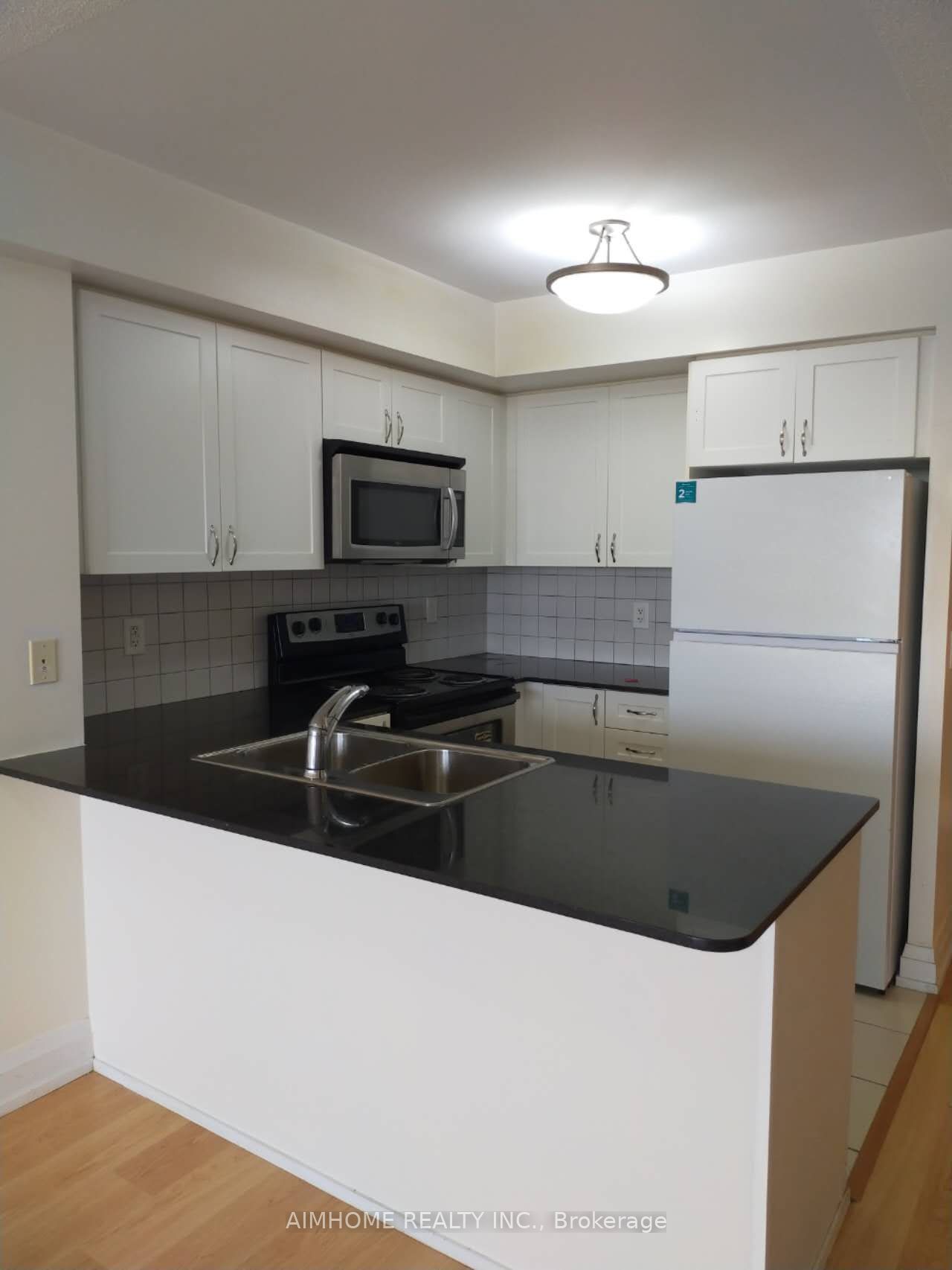 1070 Sheppard Ave W Avenue 1207, Toronto, ON M3J 0G8 photo 4